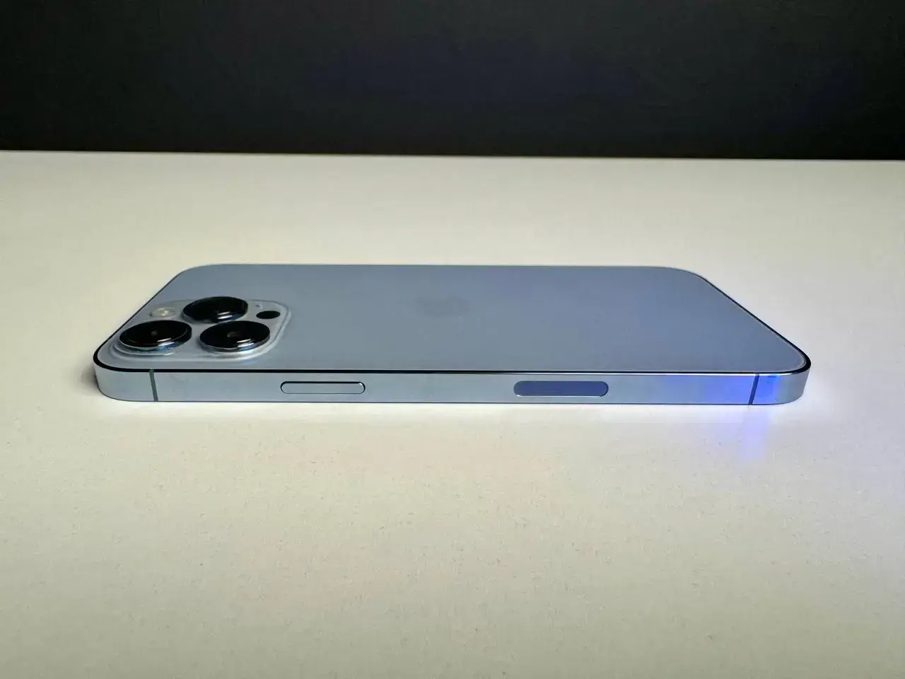 USED Apple iPhone 13 Pro Max 256GB Sierra Blue (MLKV3)🔋86%(Стан - 9/10, Комплект - Повний | гарантія - 1 міс.)