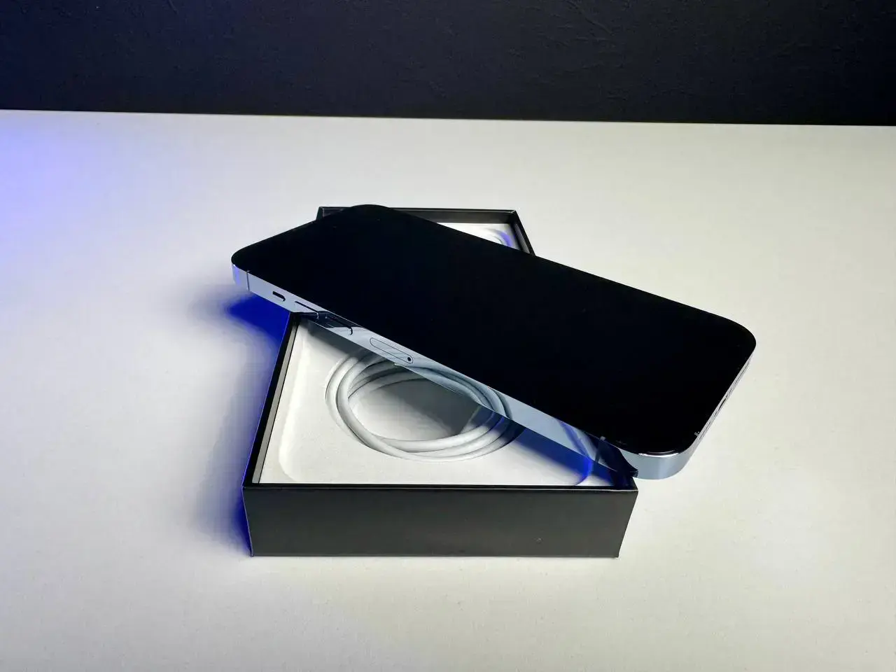 USED Apple iPhone 13 Pro Max 256GB Sierra Blue (MLKV3)🔋86%(Стан - 9/10, Комплект - Повний | гарантія - 1 міс.)
