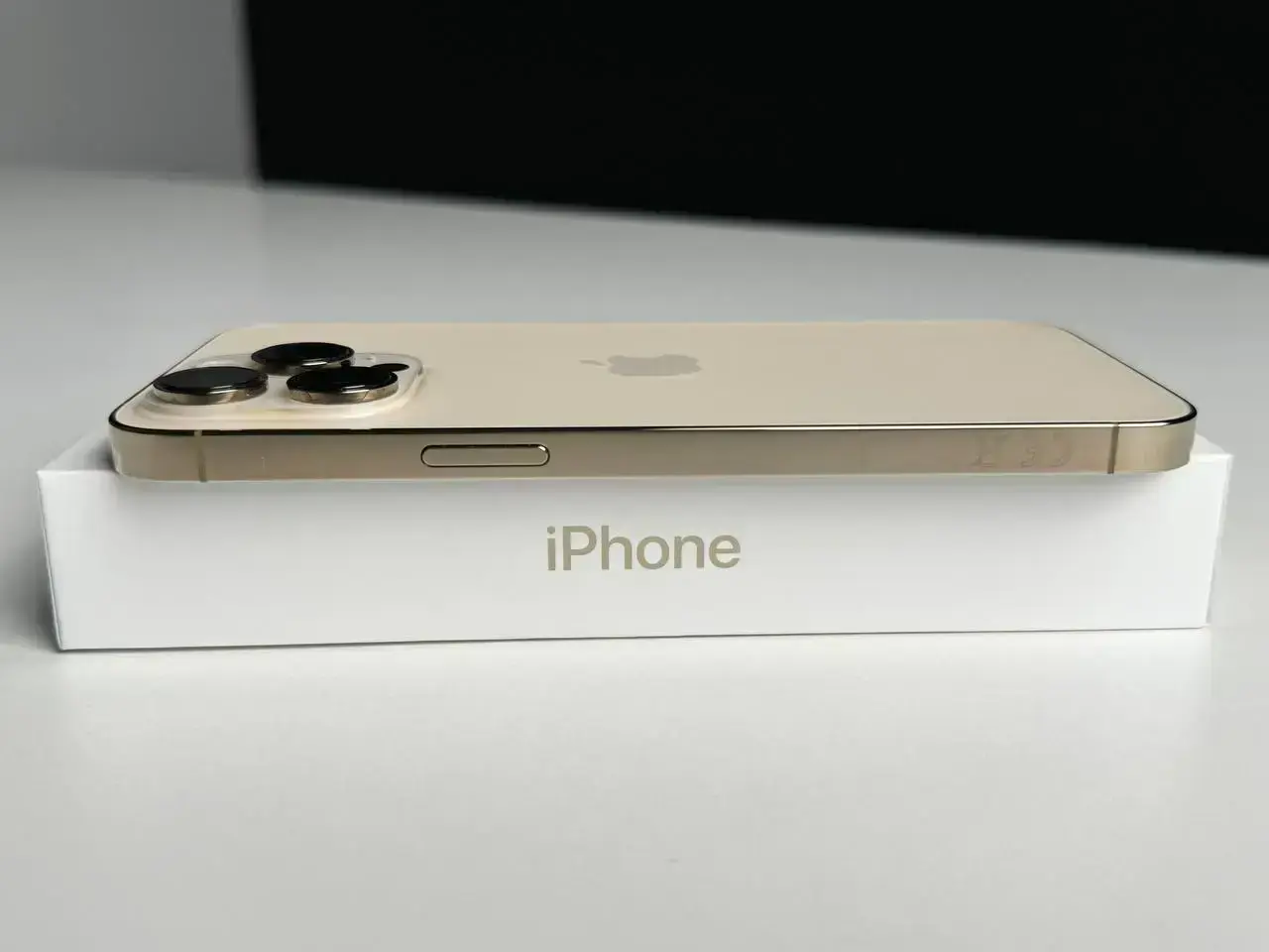 USED Apple iPhone 14 Pro Max 256GB Gold (MQ9W3)🔋86%(Состояние - 10/10, Комплект - Полный | гарантия - 1 мес.)