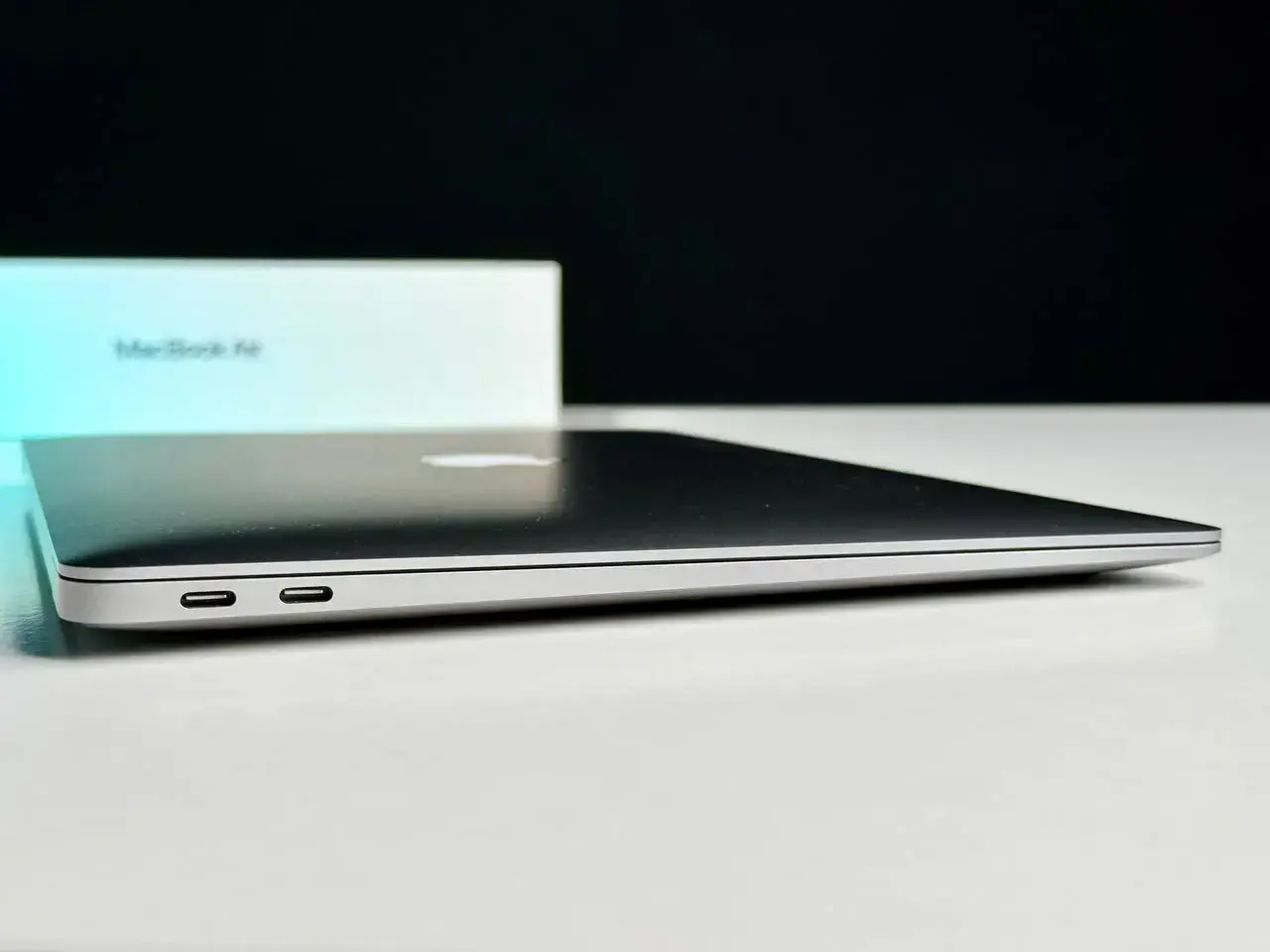 USED MacBook Air 13" Space Gray 2020 (MGN63)(Состояние - 9.5/10. Комплект - полный | гарантия - 1 мес.) - Cycle 46