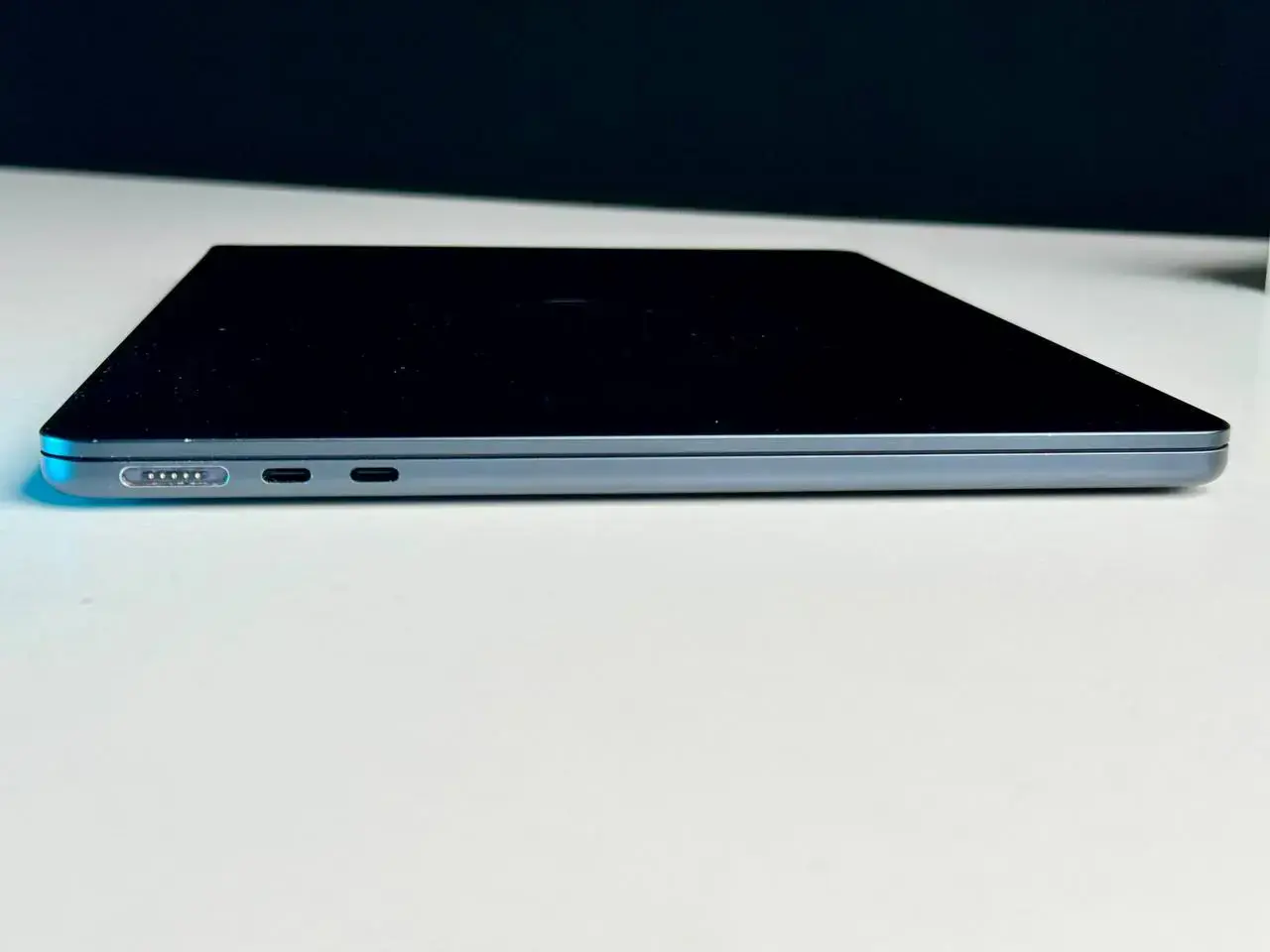 USED MacBook Air 13.6" Midnight 2022 (Z160000AU) M2/16GB/256SSD Стан - 9/10. Комплект - Повний | гарантія - 3 міс. - Cycle 190