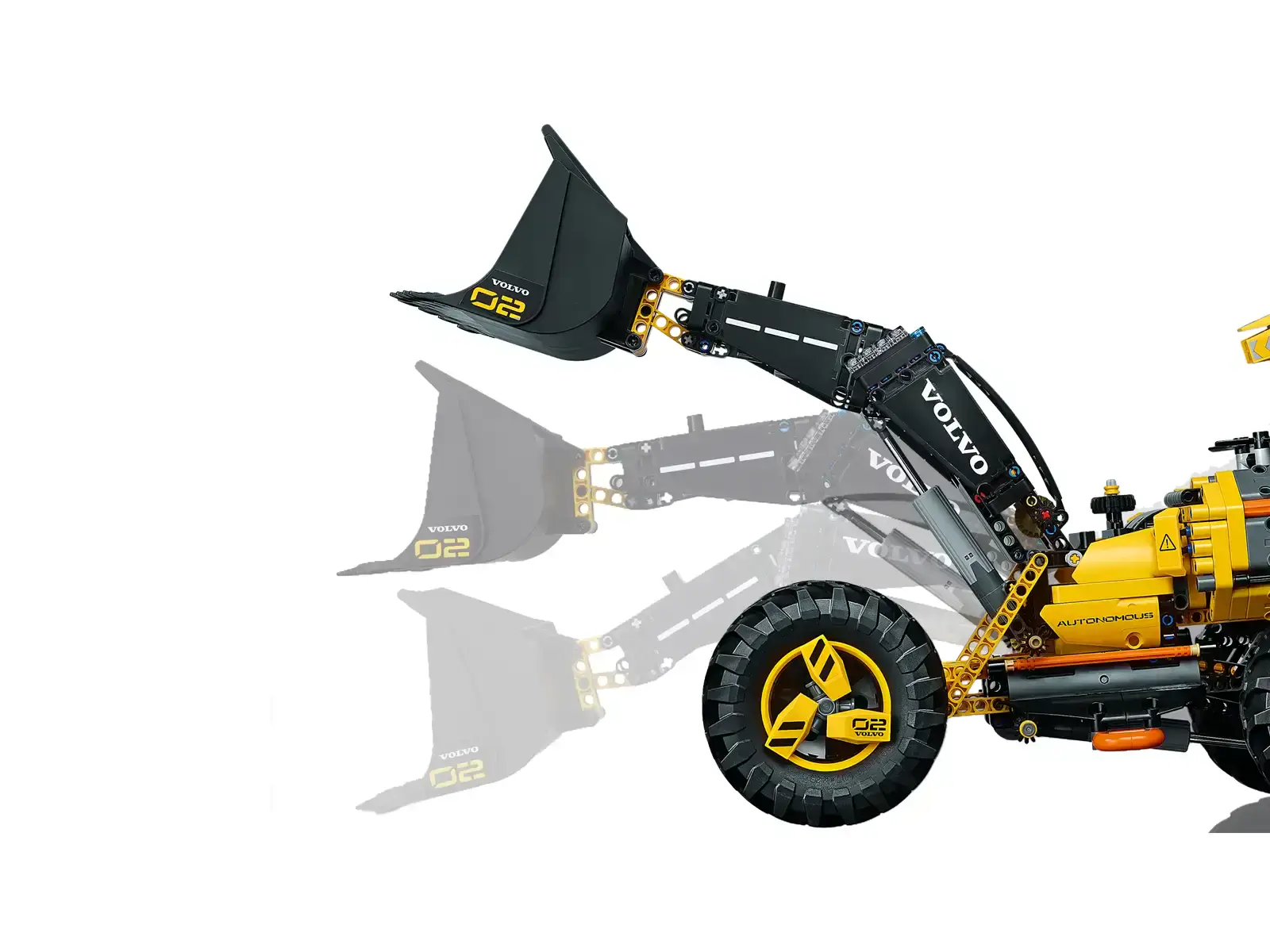 Авто-конструктор LEGO Technic VOLVO колісний навантажувач ZEUX (42081)
