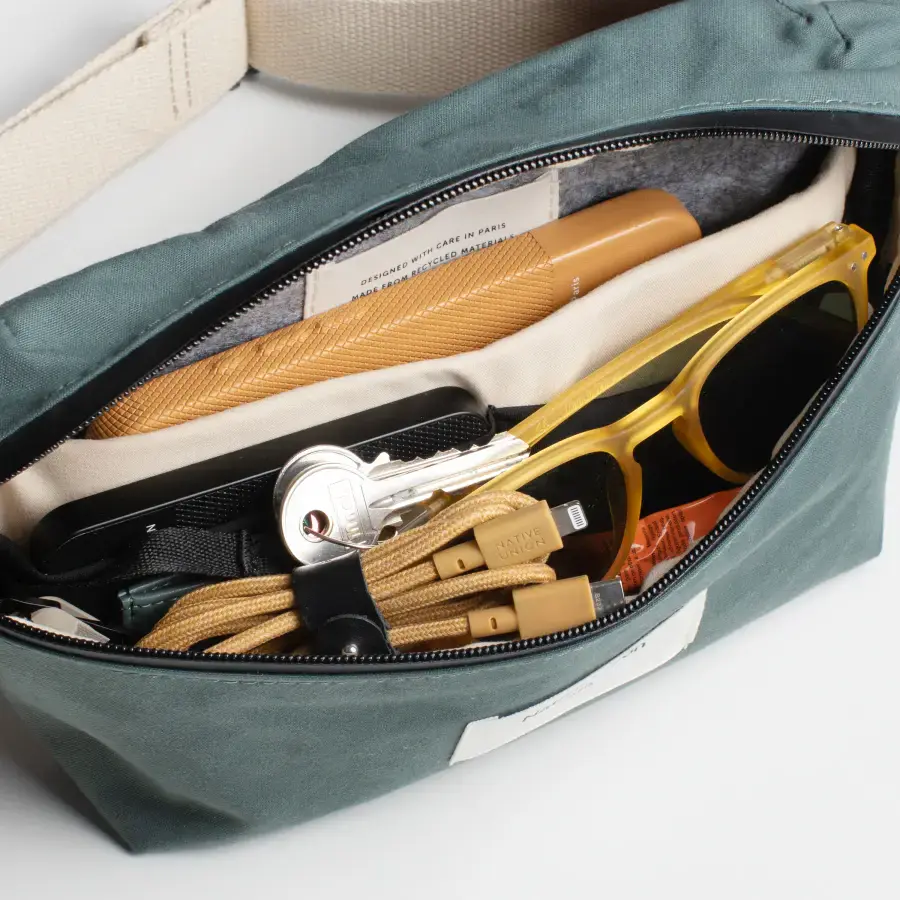 Сумка через плече (бананка) Native Union W.F.A Crossbody Pouch Kraft (CROS-POUCH-KFT)