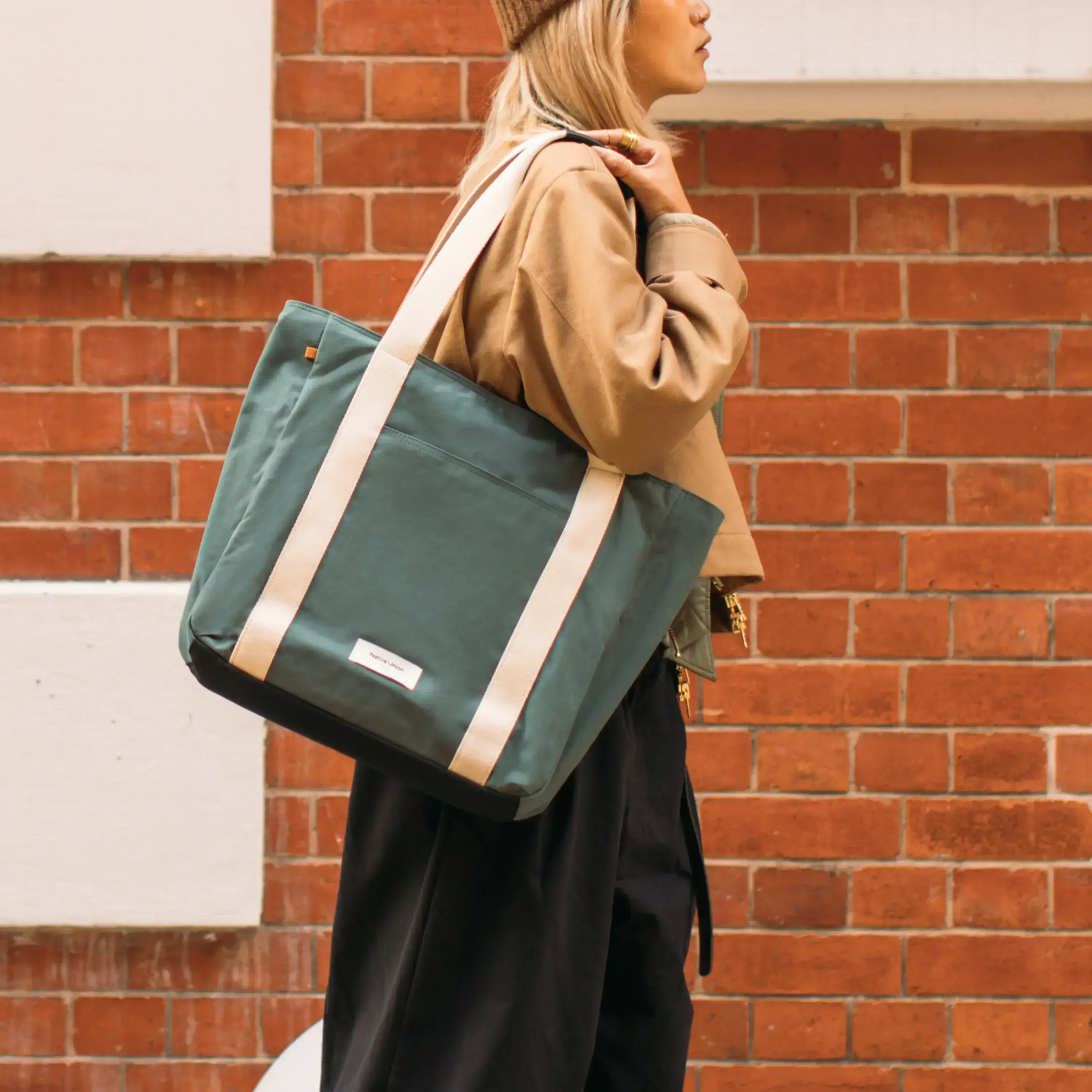 Сумка Native Union W.F.A Tote Bag Pro Black (TOTE-PRO-BAG-BLK)