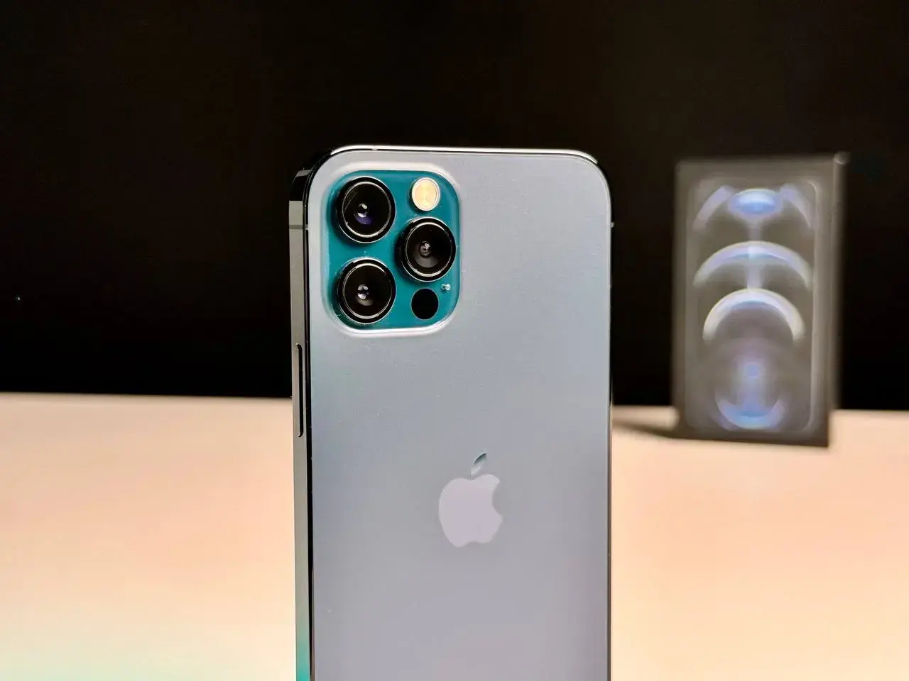 Вживаний Apple iPhone 12 Pro 256GB Pacific Blue (MGLW3, MGMT3)🔋100%(Стан - 9/10, Комплект - повний | гарантія - 1 міс.)