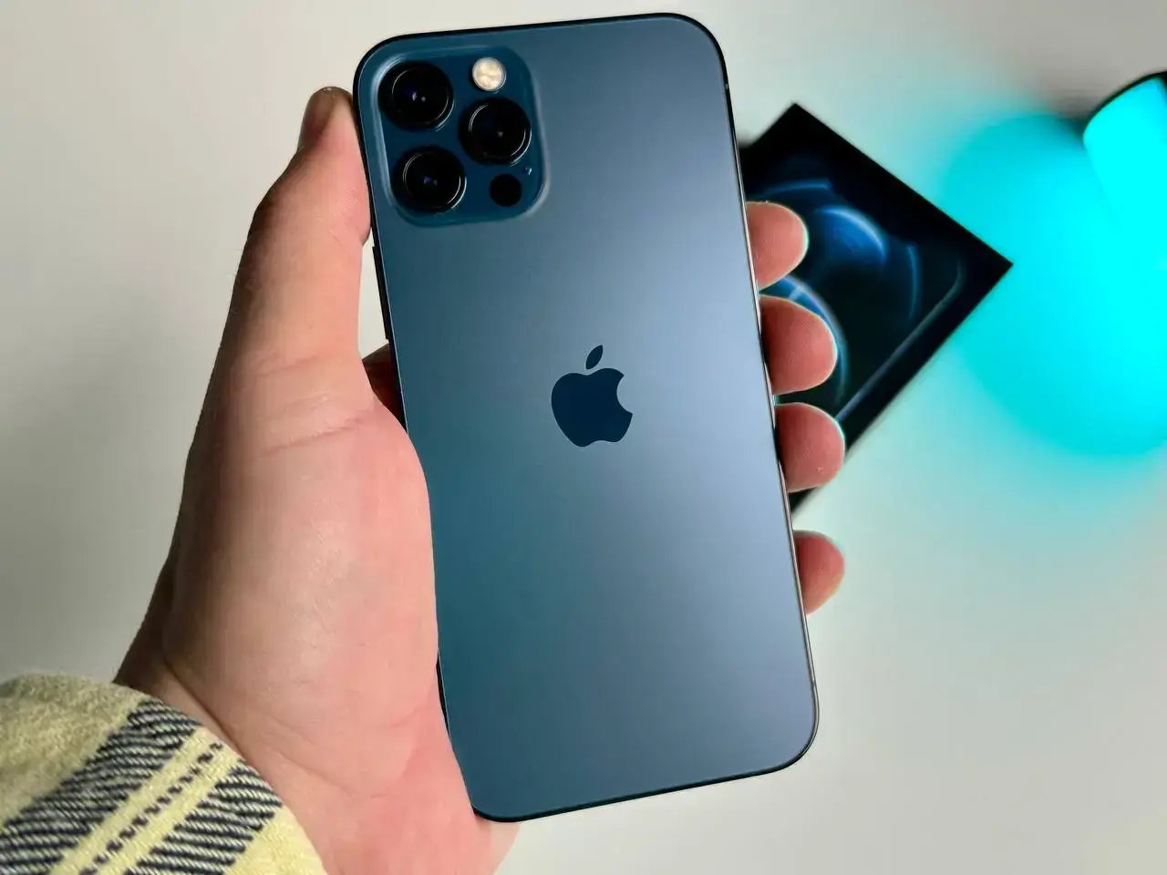 Вживаний Apple iPhone 12 Pro 256GB Pacific Blue (MGLW3, MGMT3)🔋100%(Стан - 9/10, Комплект - повний | гарантія - 1 міс.)