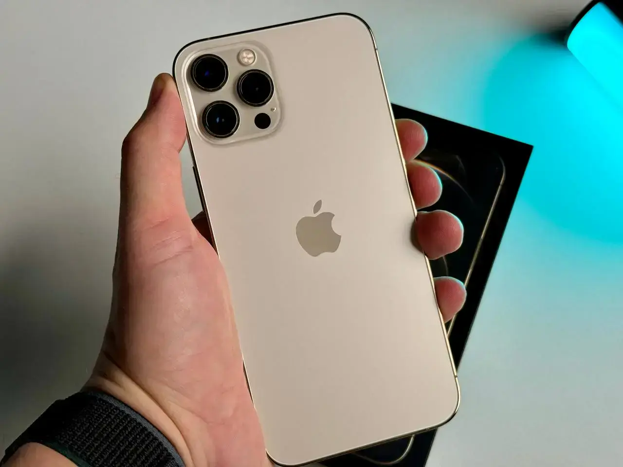 Б/у Apple iPhone 12 Pro Max 512GB Gold (MGCR3, MGDK3)🔋100%(Состояние - 9/10, Комплект - полное | гарантия - 1 мес.)