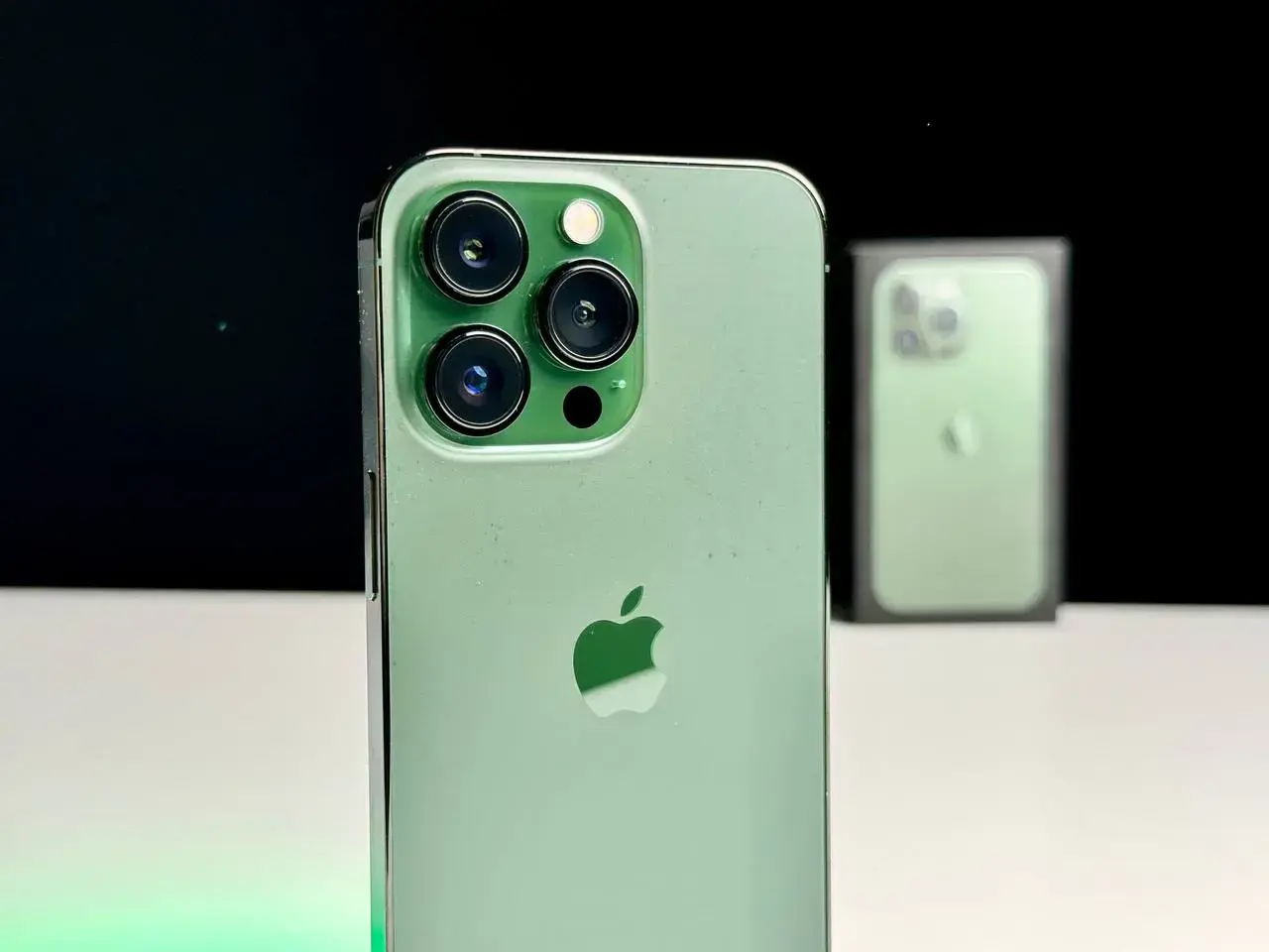 Б/У Apple iPhone 13 Pro 128GB Alpine Green (MNDT3, MNE23) - Состояние: хороший | Аккумулятор: 100% | Комплект: полный | Гарантія: 1 мес.