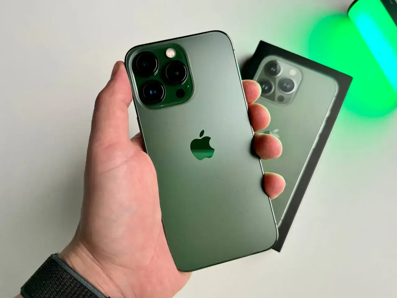 Б/У Apple iPhone 13 Pro 128GB Alpine Green (MNDT3, MNE23) - Состояние: хороший | Аккумулятор: 100% | Комплект: полный | Гарантія: 1 мес.