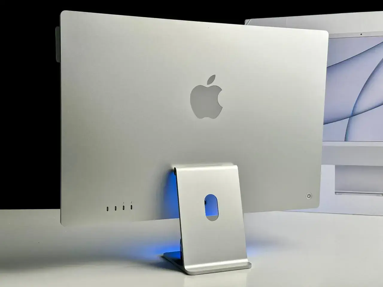 ВЖИВАНИЙ iMac 24" 4.5K Retina display Silver (MGPC3) 2021 - Стан: ідеальний | Комплект: повний | Гарантія: 1 міс.