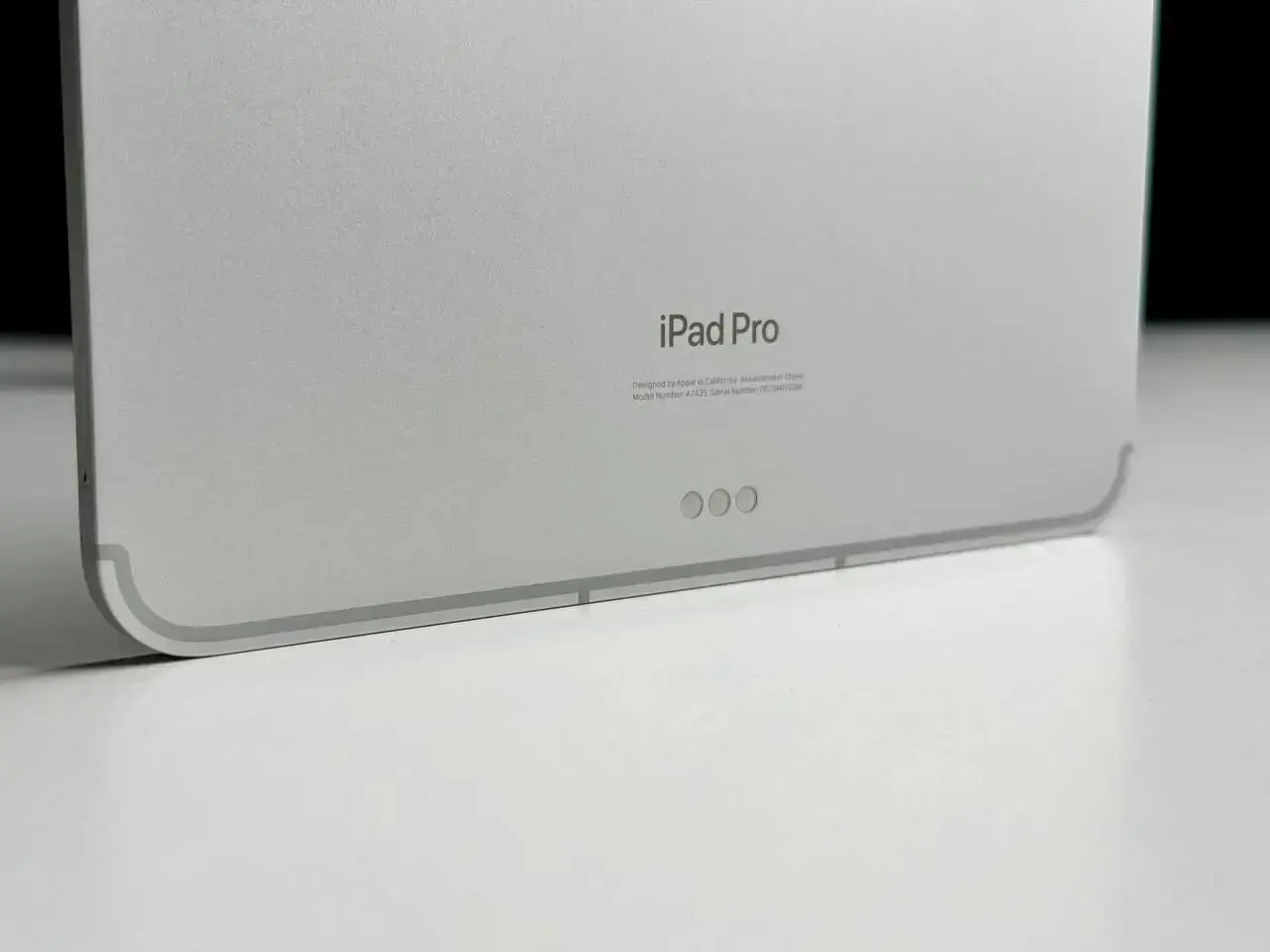Б/У iPad Pro 11" 2022 Wi-Fi + Cellular 256GB Silver (MP583, MNYF3) - Состояние: идеальный | Комплект: полный | Гарантія: 6 мес.