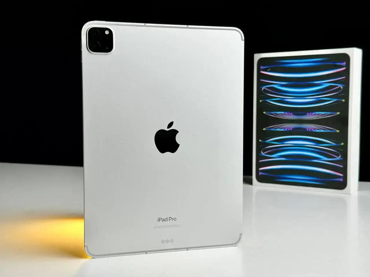 Б/У iPad Pro 11" 2022 Wi-Fi + Cellular 256GB Silver (MP583, MNYF3) - Состояние: идеальный | Комплект: полный | Гарантія: 6 мес.