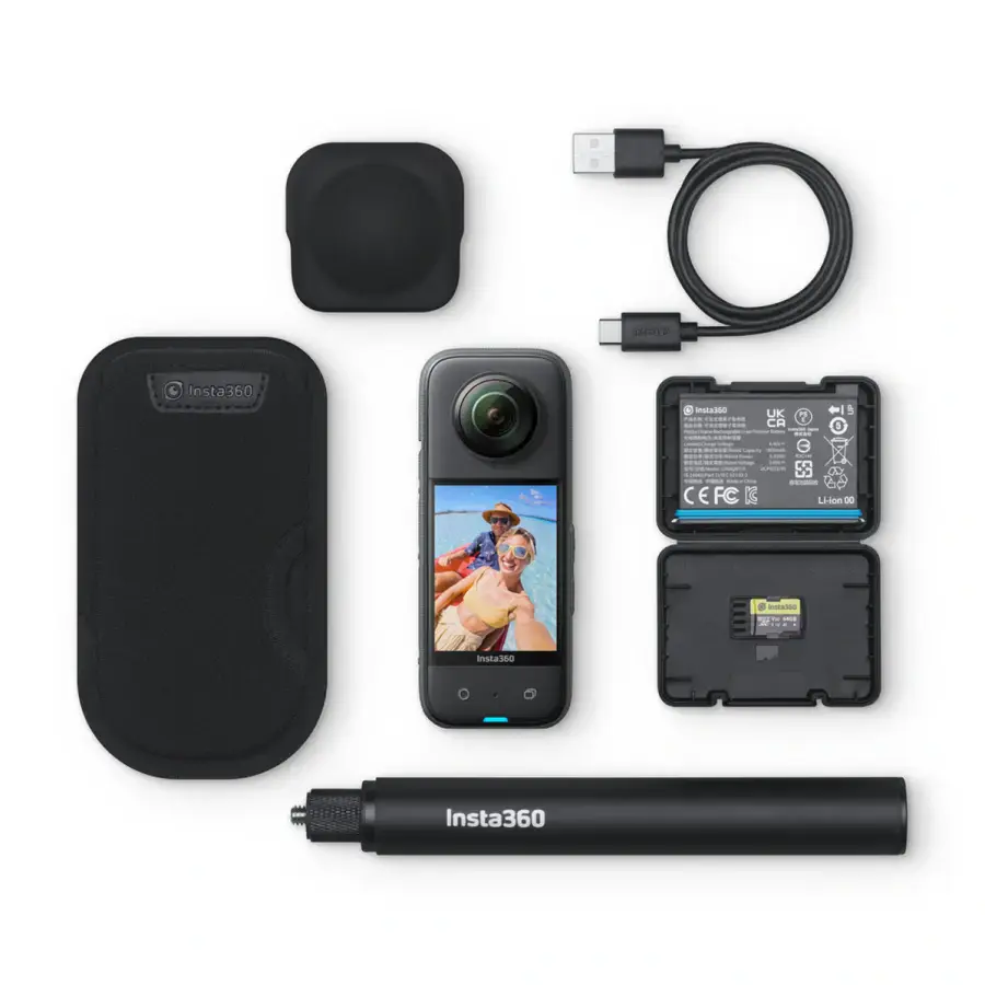 Екшн-камера Insta360 X3 Standard Bundle (CINSAAQB)