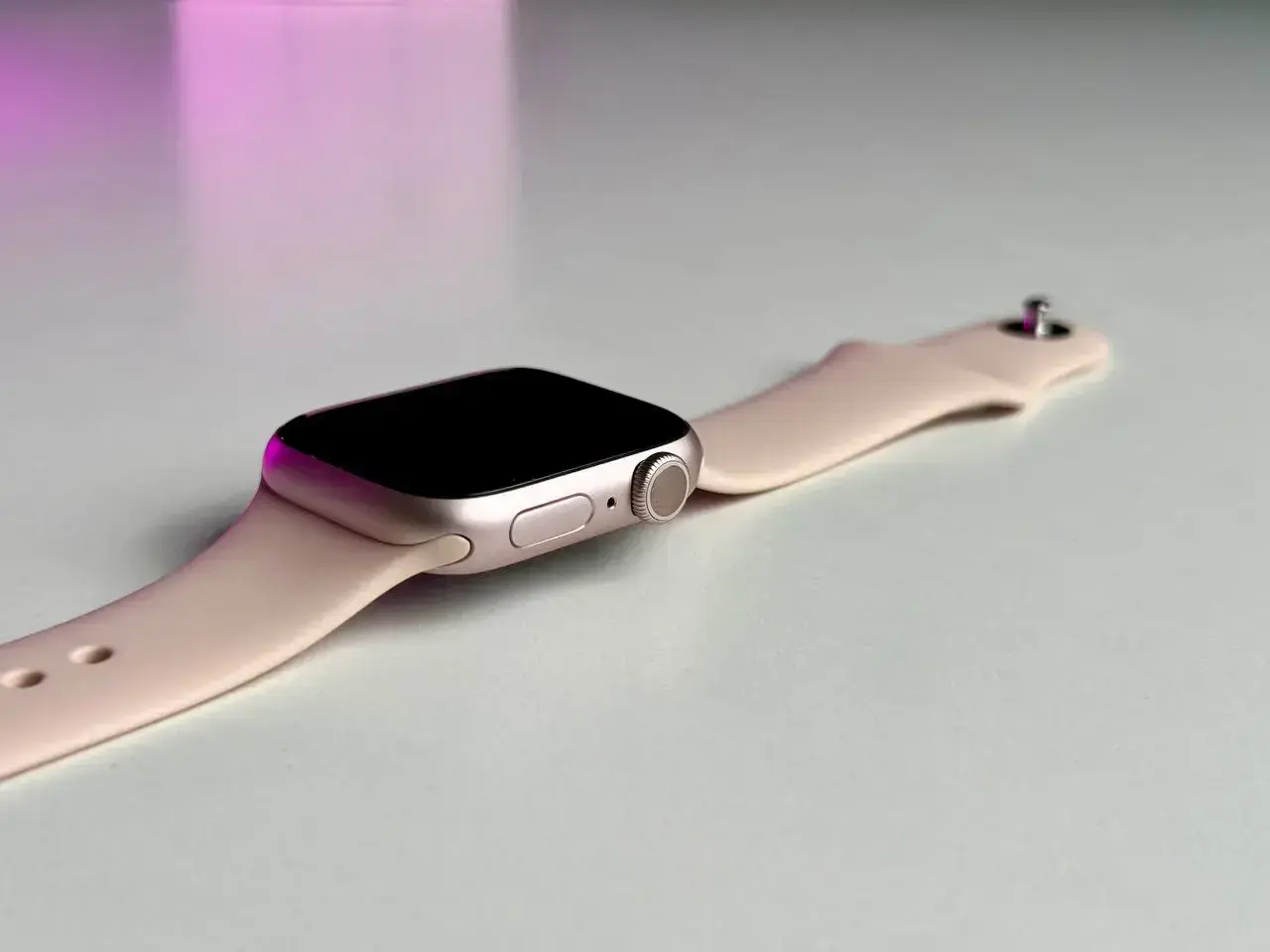 NEW NO BOX Apple Watch Series 9 GPS 41mm Pink Aluminum Case with Light Pink Sport Band - S/M (MR933)
