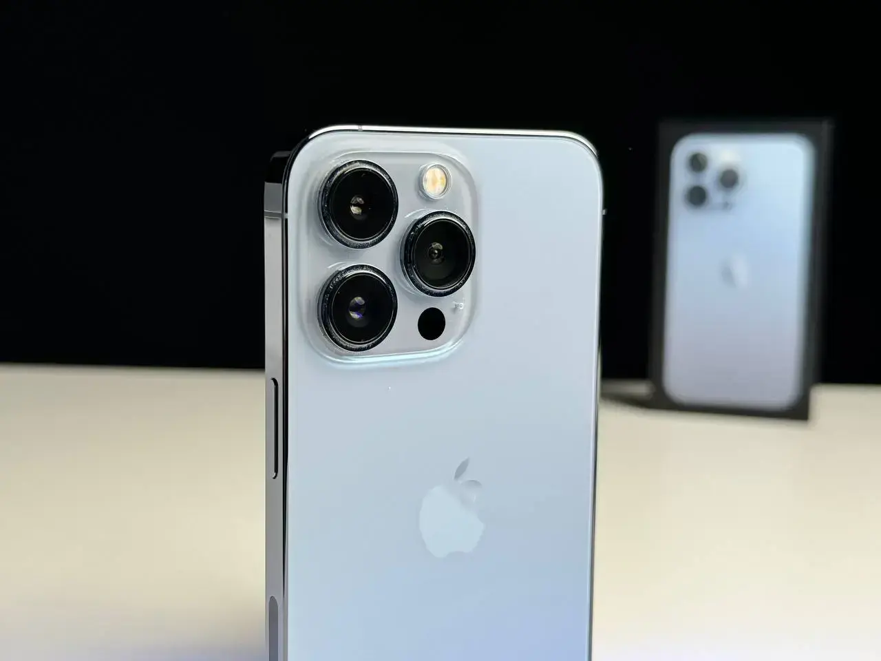 ВЖИВАНИЙ Apple iPhone 13 Pro 256GB Sierra Blue (MLU03, MLVP3)🔋100%(Стан - 9.5/10, Комплект - повний | гарантія - 1 міс.)