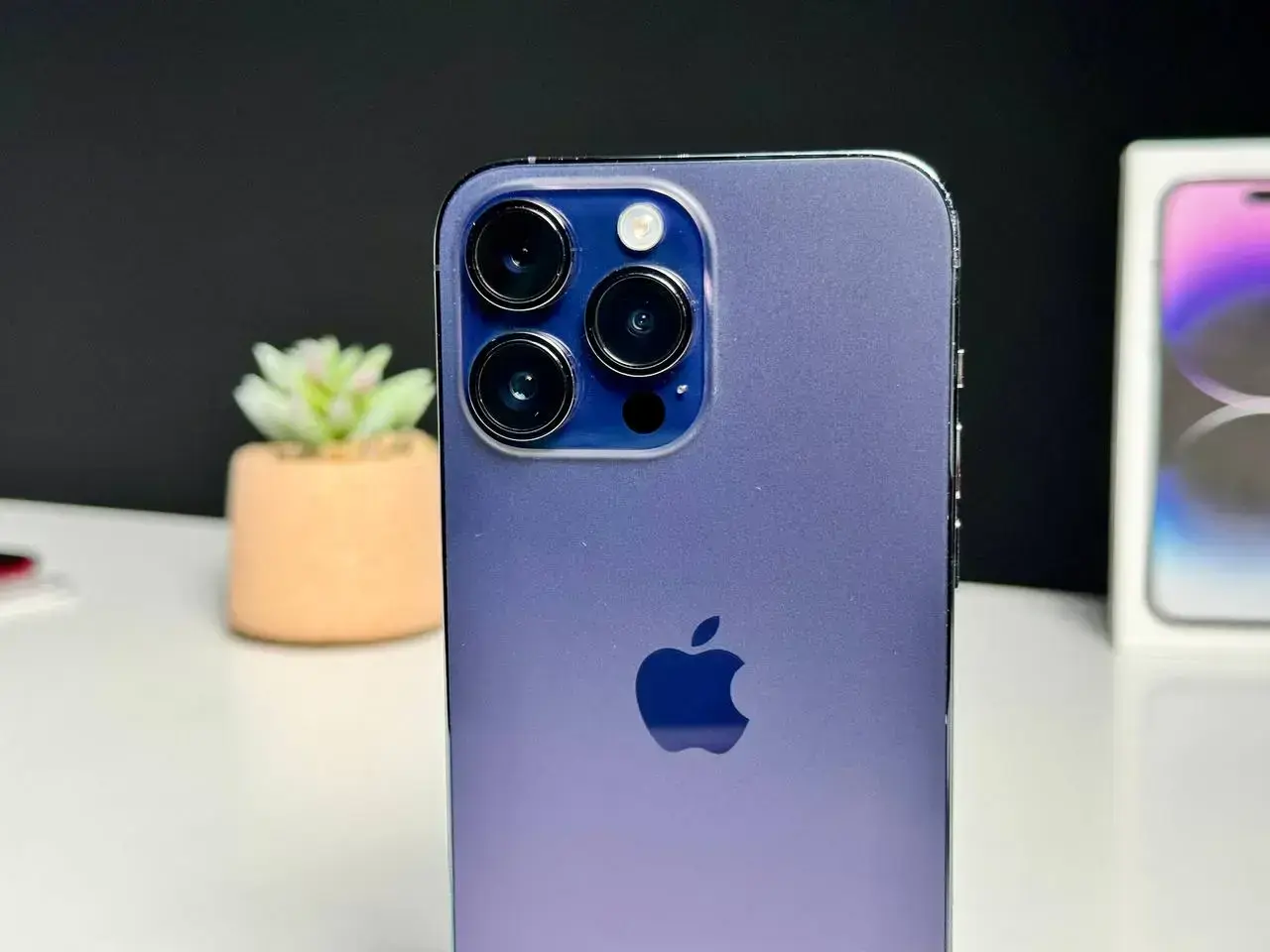 Б.У. Apple iPhone 14 Pro Max 256GB Deep Purple (MQ9X3)🔋100%(Состояние - хорошее, Комплект - Полный | гарантия - 1 мес.)