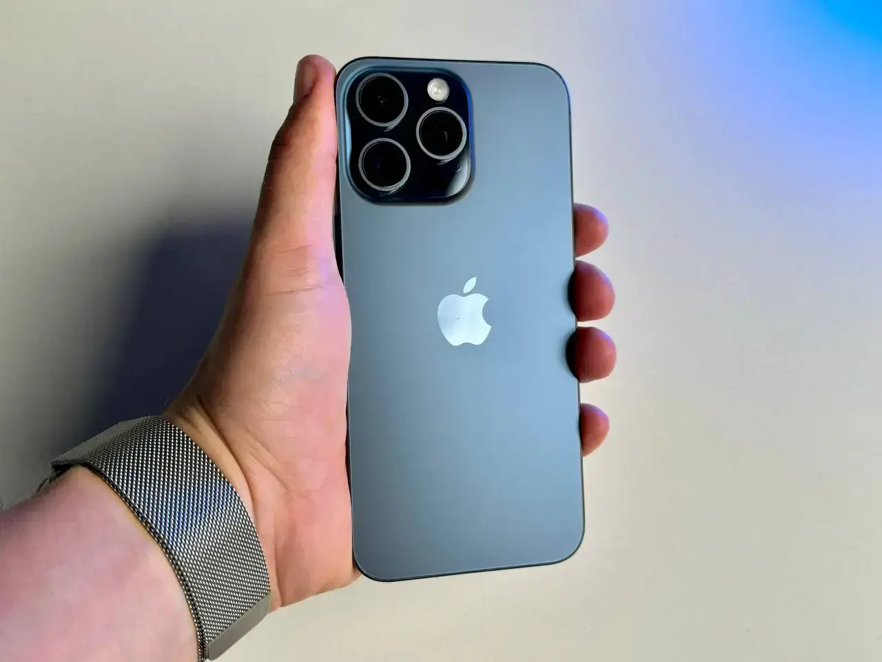 ВЖИВАНИЙ Apple iPhone 15 Pro Max 512GB Blue Titanium (MU7F3)
