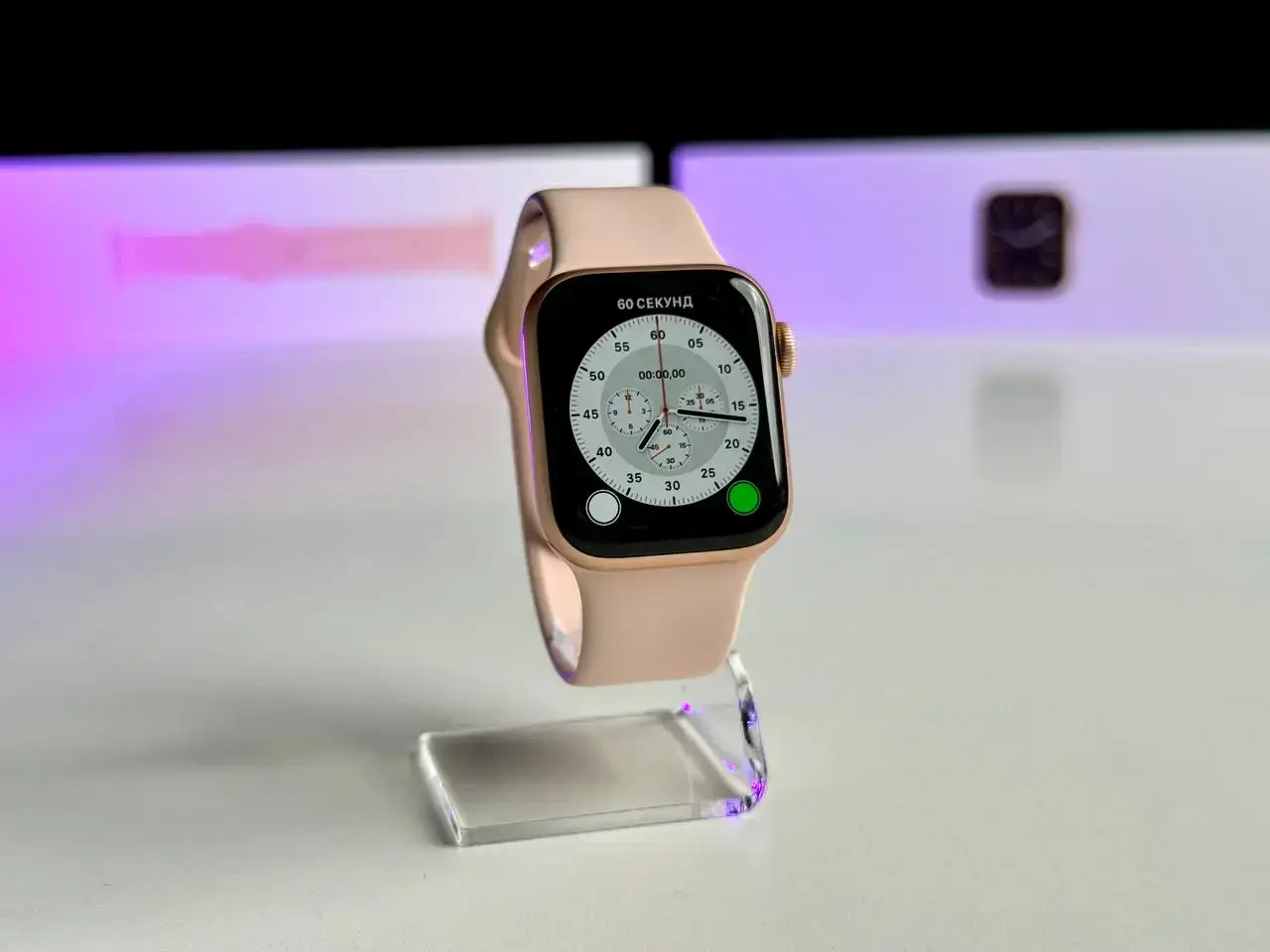 Б\У Apple Watch Series 6 GPS 40mm Gold Aluminum Case with Pink Sand Sport Band (MG123)
