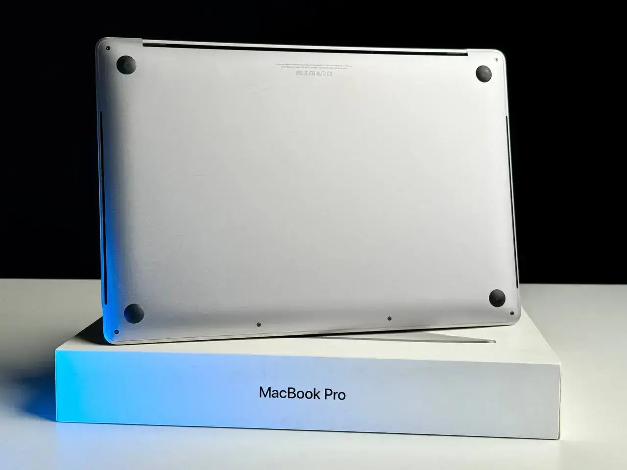 Б/у MacBook Pro 15" Space Gray (MPTT2) 2017 (i7/16GB/512SSD)🔋100% (Стан - 8.5/10. Комплект - повний | гарантія - 1 міс.)