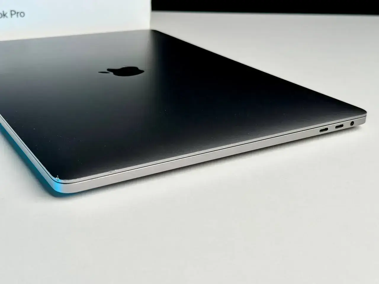 Б/у MacBook Pro 15" Space Gray (MPTT2) 2017🔋100% (Состояние - 8.5/10. Комплект - полный | гарантия - 1 мес.)