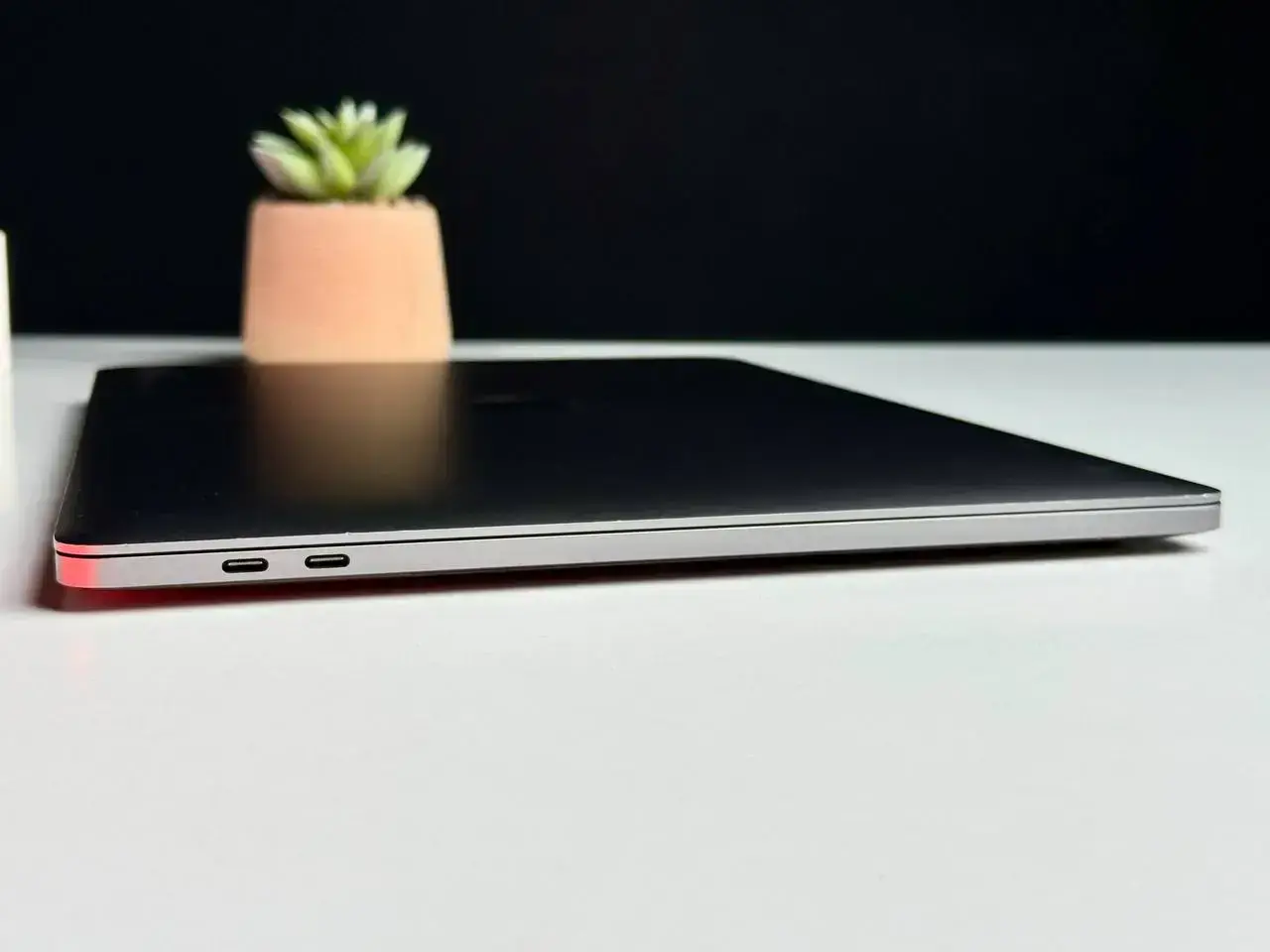 Б.У. MacBook Pro 15" Space Gray (Z0WV0005P) 2019 | i9/16GB/512SSD - циклы 190