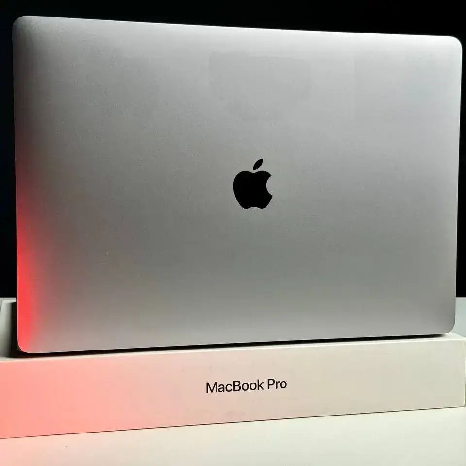 Б.У. MacBook Pro 15" Space Gray (Z0WV0005P) 2019 | i9/16GB/512SSD - циклы 190