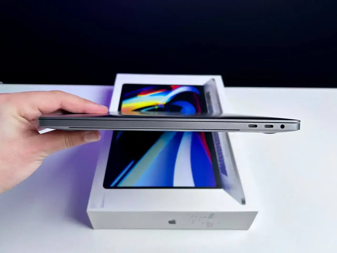 Б.У. MacBook Pro 16" Space Gray (MVVJ2) 2019, (i7/16GB/512GB) - Cycle 2