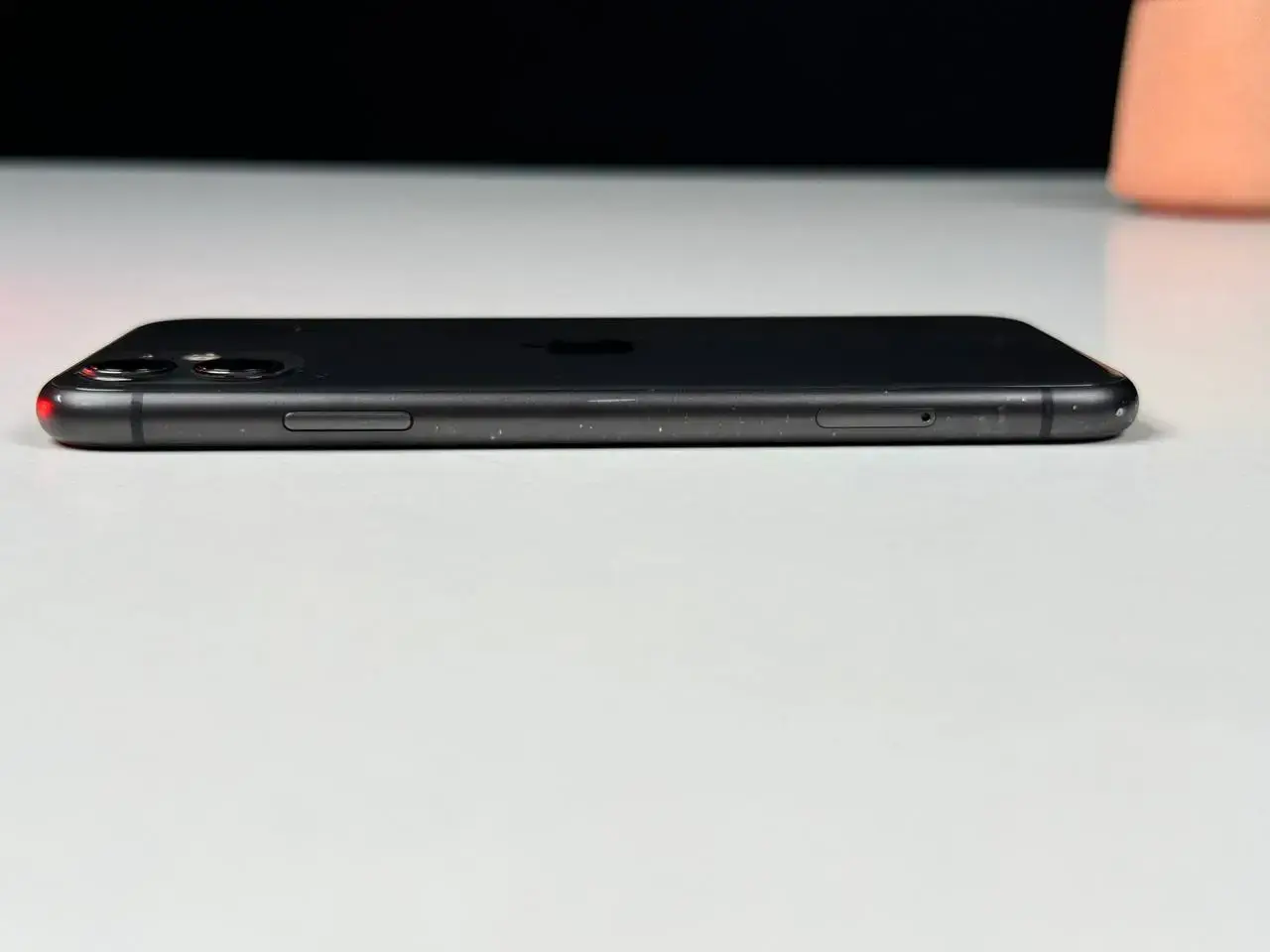 ВЖИВАНИЙ Apple iPhone 11 128GB Black (MHCX3, MHDH3) Slim Box - Стан: задовільний | Акумулятор: 100% | Комплект: без комплекту | Гарантія: 1 міс.