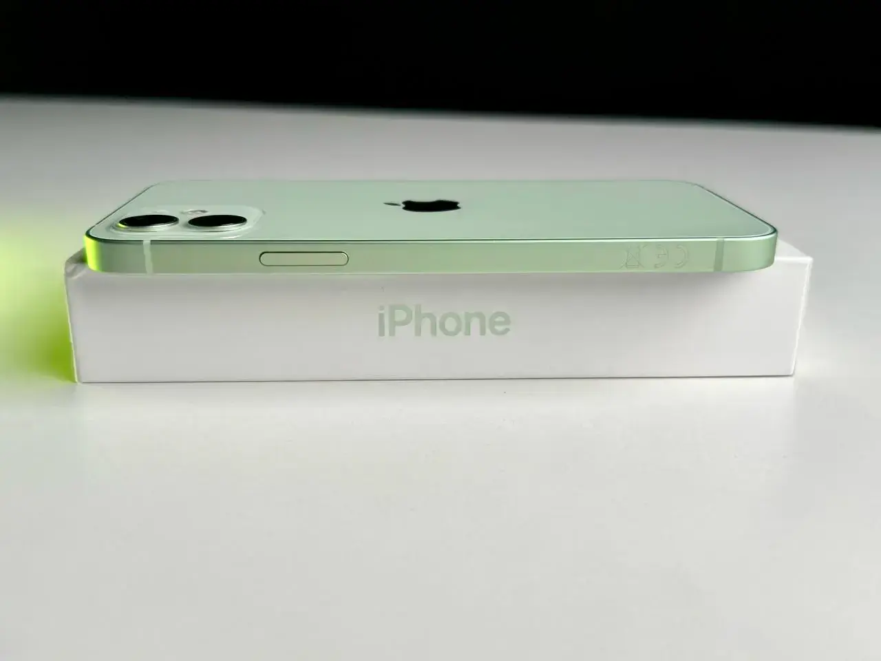 ВЖИВАНИЙ Apple iPhone 12 128GB Green (MGHG3, MGJF3) - Стан: ідеальний | Акумулятор: 90% | Комплект: коробка | Гарантія: 1 міс.
