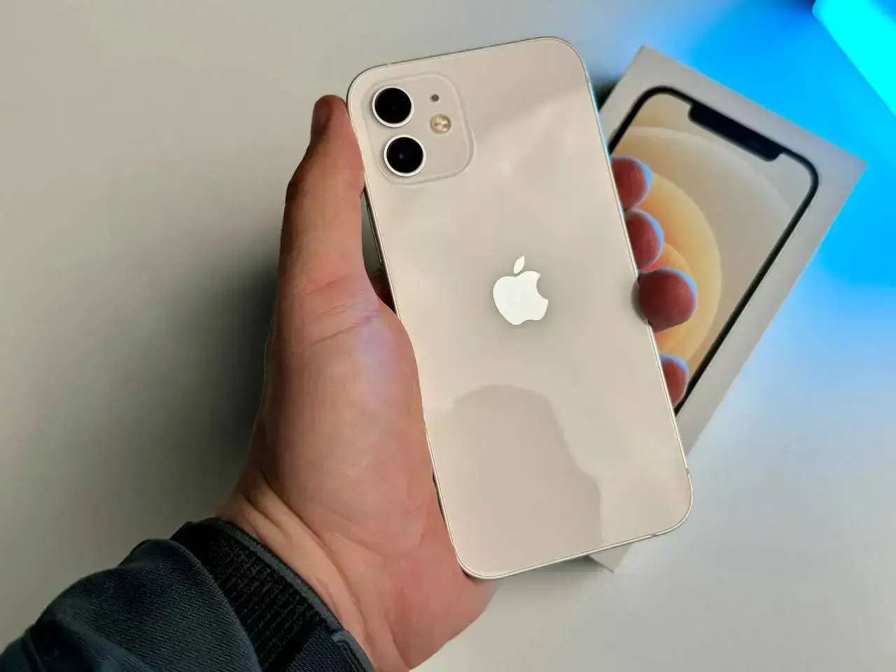 ВЖИВАНИЙ Apple iPhone 12 128GB White (MGHD3, MGJC3) - Стан: ідеальний | Акумулятор: 89% | Комплект: повний | Гарантія: 1 міс.