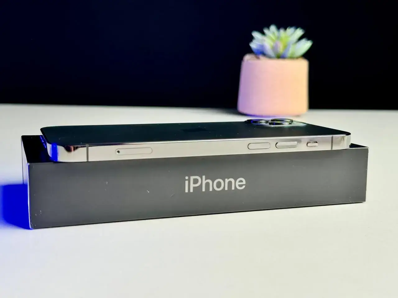ВЖИВАНИЙ Apple iPhone 12 Pro 128GB Graphite (MGLN3, MGMK3) - Стан: гарний | Акумулятор: 100% | Комплект: повний | Гарантія: 1 міс.