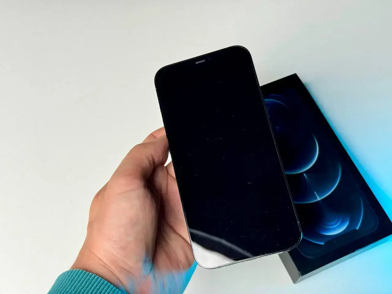 ВЖИВАНИЙ Apple iPhone 12 Pro Max 256GB Pacific Blue (MGCN3, MGDF3) - Стан: гарний | Акумулятор: 100% | Комплект: повний | Гарантія: 1 міс.