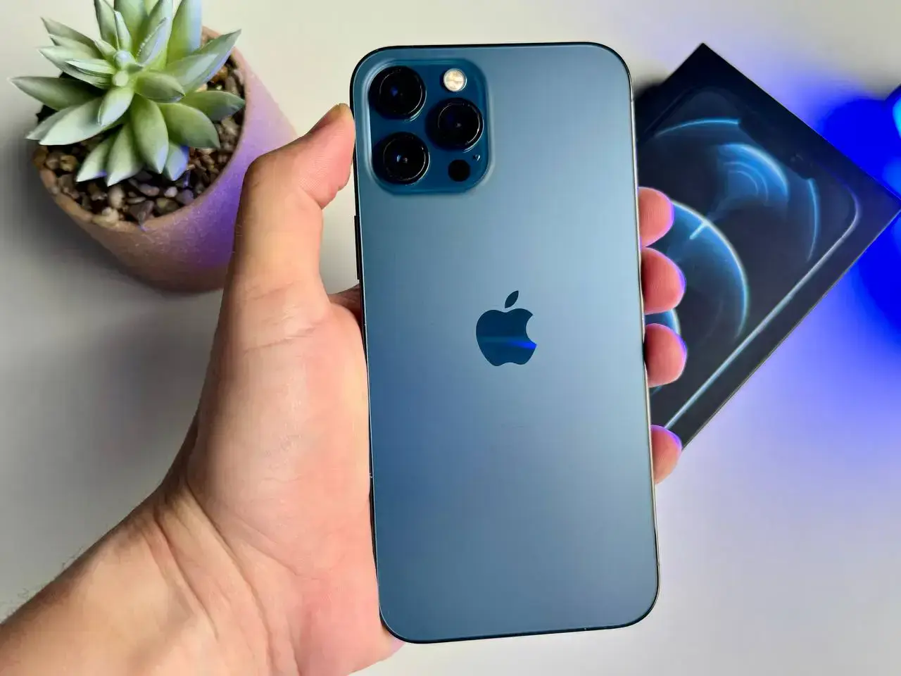 ВЖИВАНИЙ Apple iPhone 12 Pro Max 512GB Pacific Blue (MGCT3, MGDL3) - Стан: гарний | Акумулятор: 100% | Комплект: коробка | Гарантія: 1 міс.