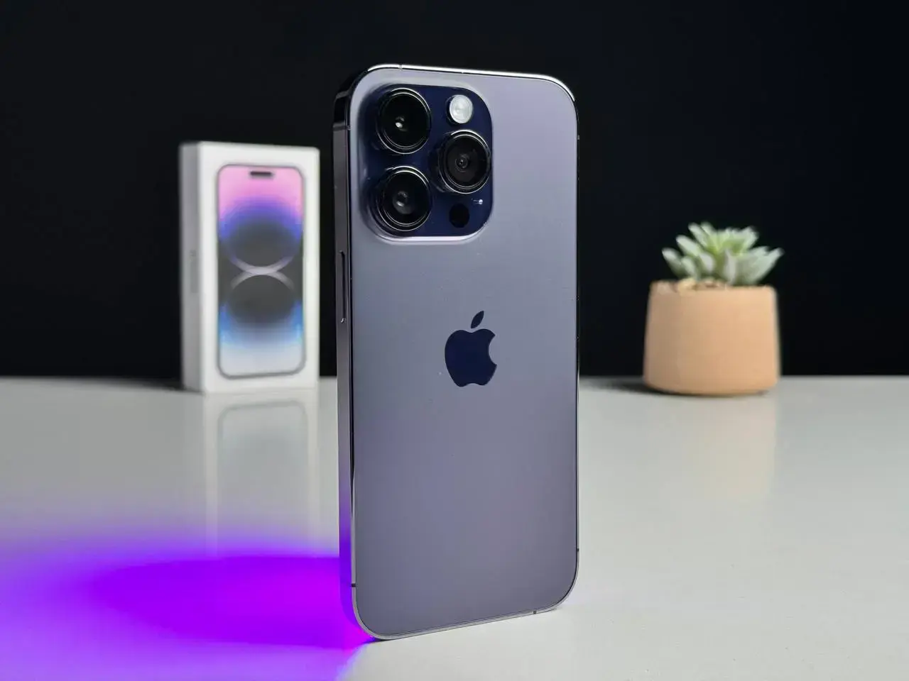 Б/У Apple iPhone 14 Pro 128GB Deep Purple (MQ0G3) - Состояние: хороший | Аккумулятор: 93% | Комплект: коробка | Гарантія: 1 мес.