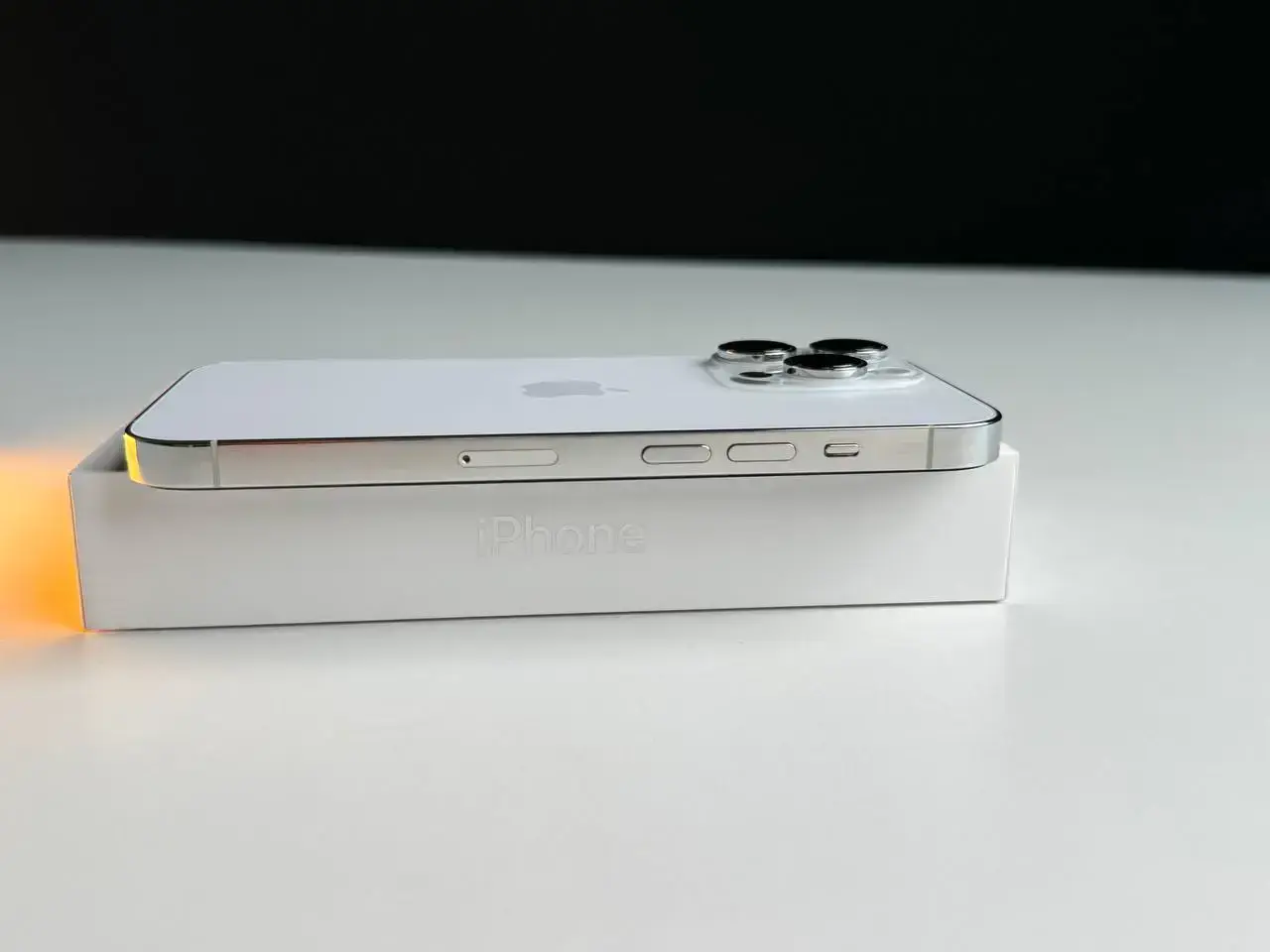 Б/У Apple iPhone 14 Pro 128GB Silver (MQ023) - Состояние: идеальный | Аккумулятор: 87% | Комплект: полный | Гарантія: 1 мес.
