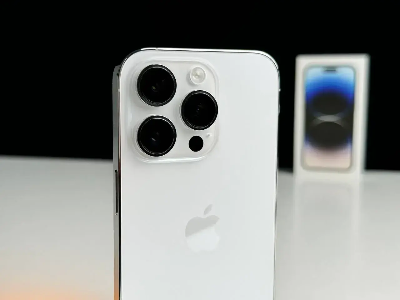 Б/У Apple iPhone 14 Pro 128GB Silver (MQ023) - Состояние: идеальный | Аккумулятор: 87% | Комплект: полный | Гарантія: 1 мес.