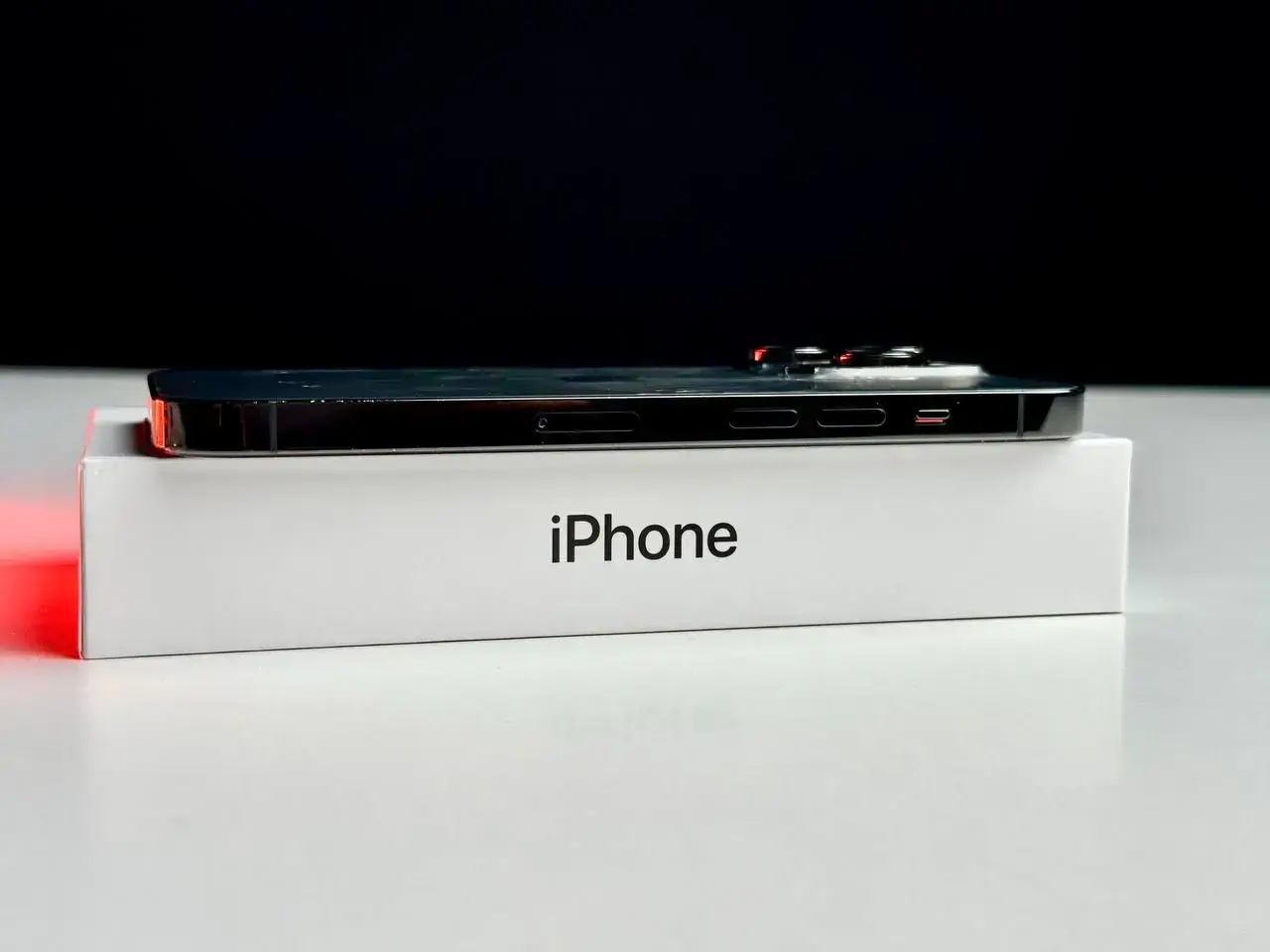 ВЖИВАНИЙ Apple iPhone 14 Pro 128GB Space Black (MPXV3) - Стан: Задовільний | Акумулятор: 90% | Комплект: повний | Гарантія: 1 міс.