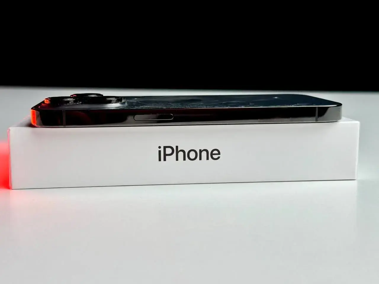 ВЖИВАНИЙ Apple iPhone 14 Pro 128GB Space Black (MPXV3) - Стан: Задовільний | Акумулятор: 90% | Комплект: повний | Гарантія: 1 міс.