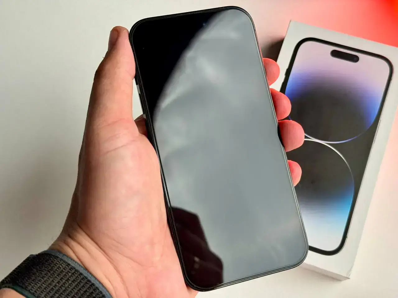 ВЖИВАНИЙ Apple iPhone 14 Pro 128GB Space Black (MPXV3) - Стан: Задовільний | Акумулятор: 90% | Комплект: повний | Гарантія: 1 міс.