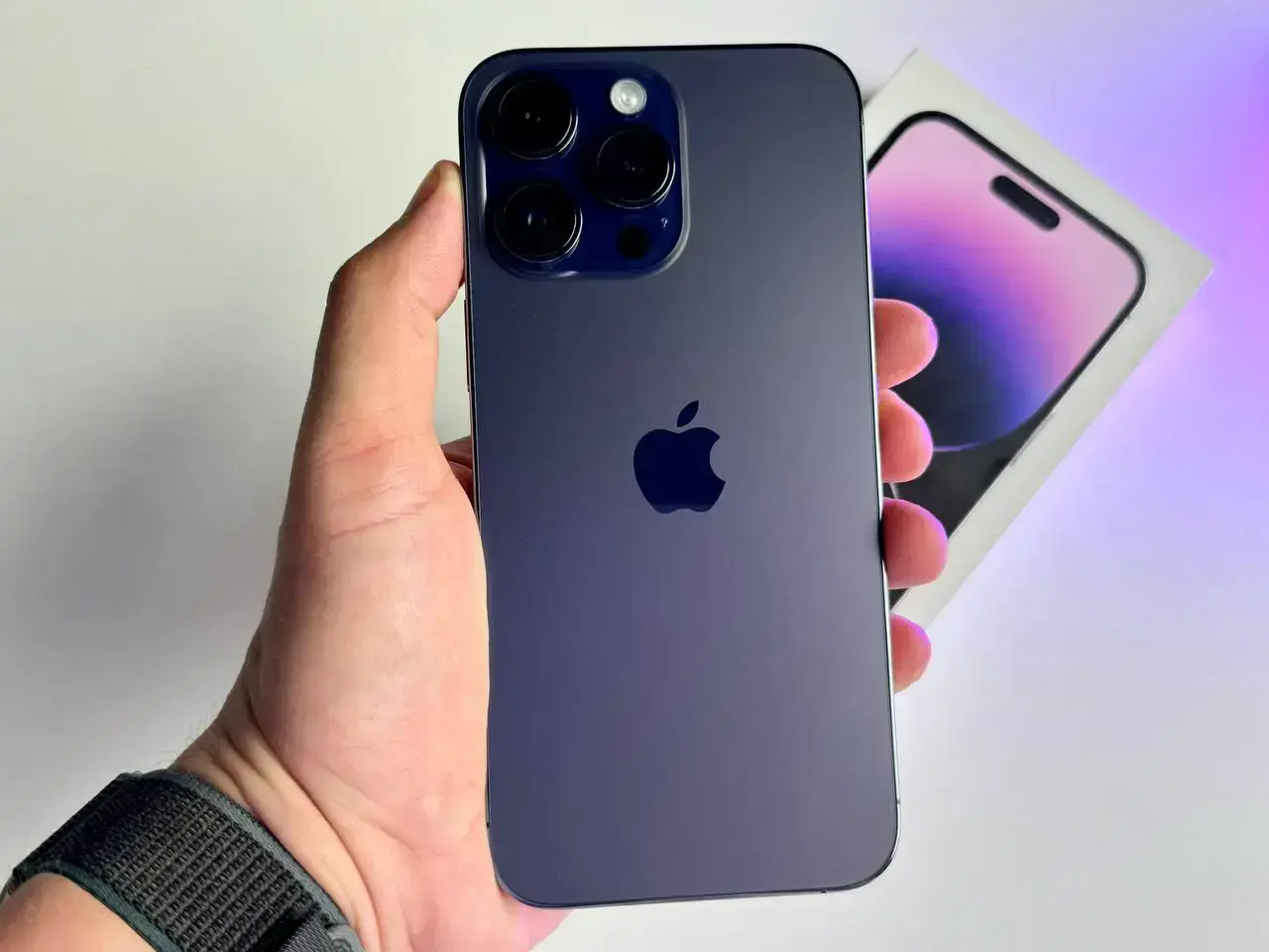 ВЖИВАНИЙ Apple iPhone 14 Pro Max 1TB Deep Purple (MQC53) - Стан: гарний | Акумулятор: 100% | Комплект: повний | Гарантія: 1 міс.