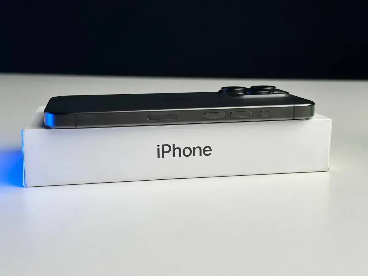 ВЖИВАНИЙ Apple iPhone 15 Pro 128GB Black Titanium (MTUV3) - Стан: ідеальний | Акумулятор: 100% | Комплект: повний | Гарантія: 1 міс.