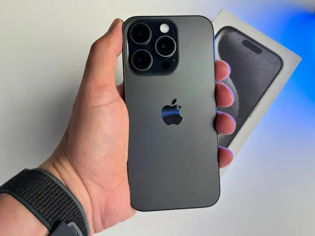 ВЖИВАНИЙ Apple iPhone 15 Pro 128GB Black Titanium (MTUV3) - Стан: ідеальний | Акумулятор: 100% | Комплект: повний | Гарантія: 1 міс.