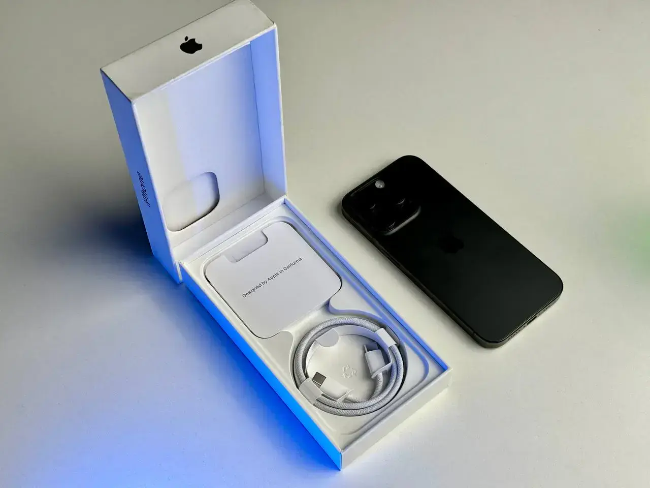 ВЖИВАНИЙ Apple iPhone 15 Pro 128GB Black Titanium (MTUV3) - Стан: ідеальний | Акумулятор: 100% | Комплект: повний | Гарантія: 1 міс.