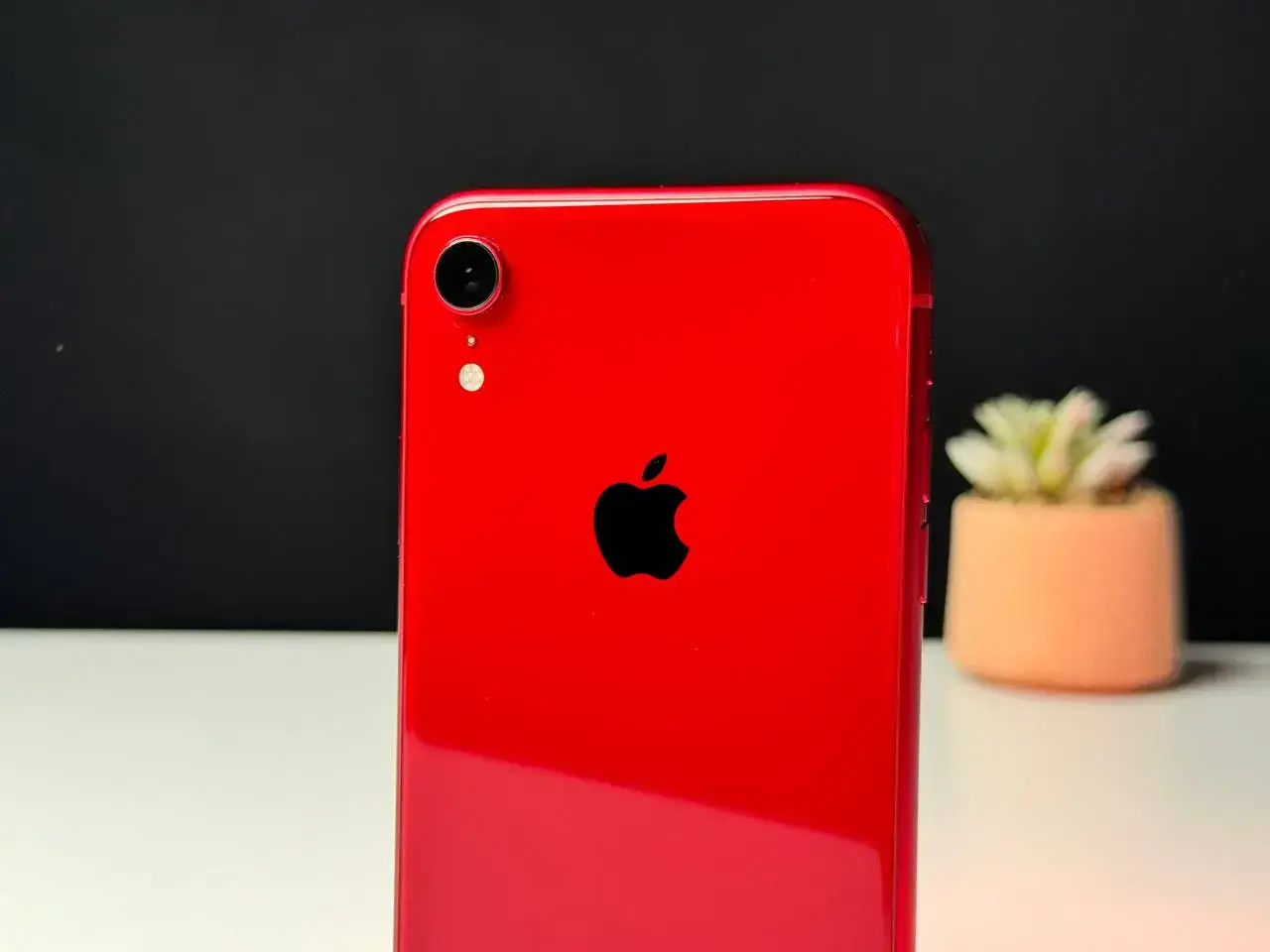 Б/У Apple iPhone XR 128GB (PRODUCT) RED (MRYE2) - Состояние: хороший | Аккумулятор: 100% | Комплект: без комплекта | Гарантія: 1 мес.