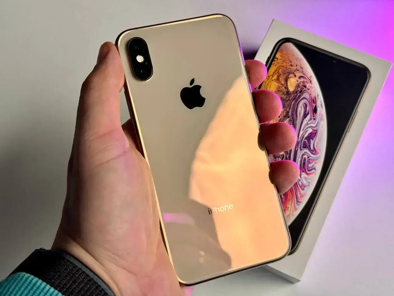 ВЖИВАНИЙ Apple iPhone XS 256GB Gold (MT9K2) - Стан: гарний | Акумулятор: 100% | Комплект: коробка | Гарантія: 1 міс.