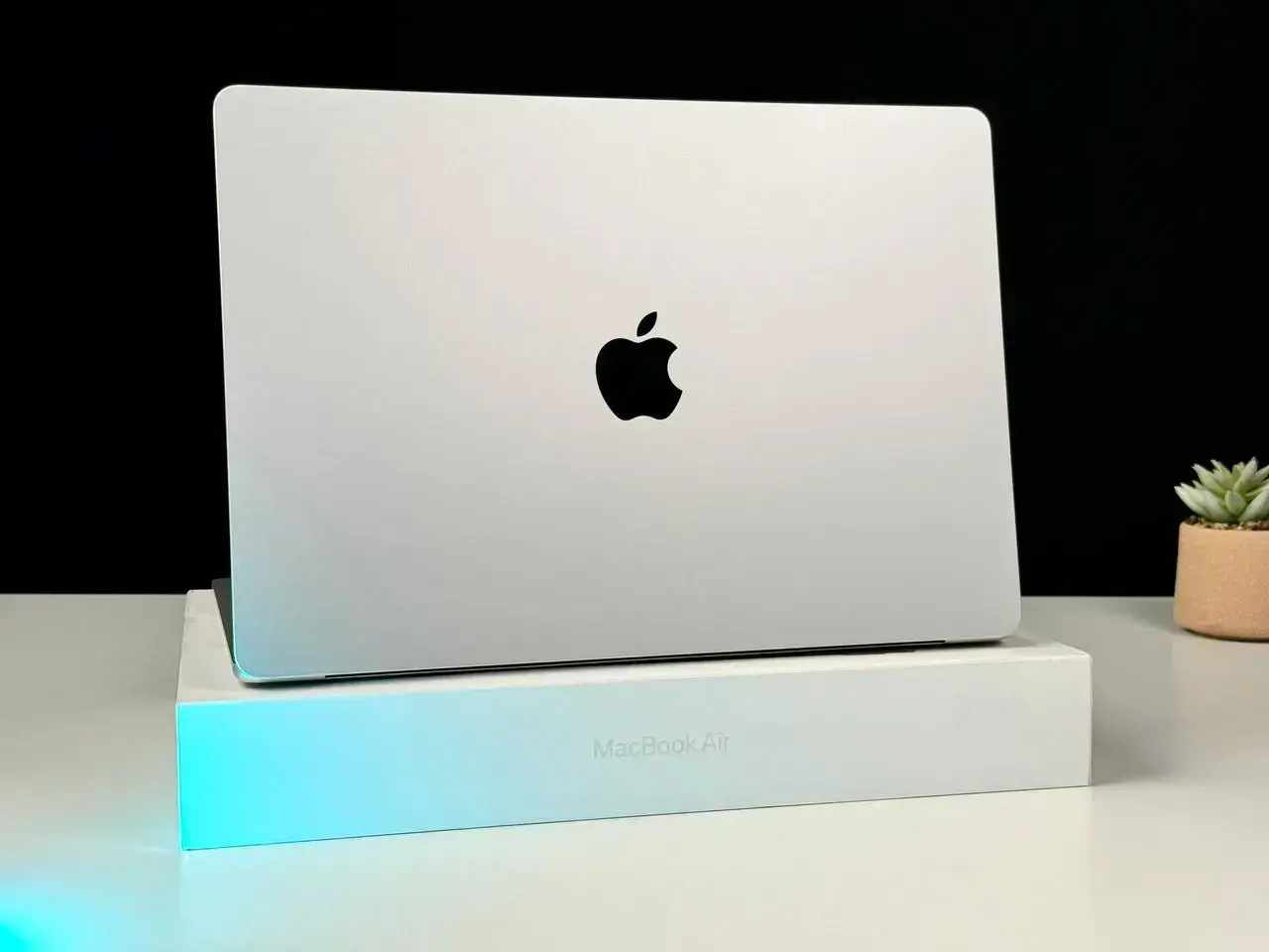 OPEN BOX MacBook Air 15" M2/8GB/256GB Silver 2023 (MQKR3) - Состояние: идеальный | Аккумулятор: 100% | Комплект: полный | Гарантія: 3 мес.
