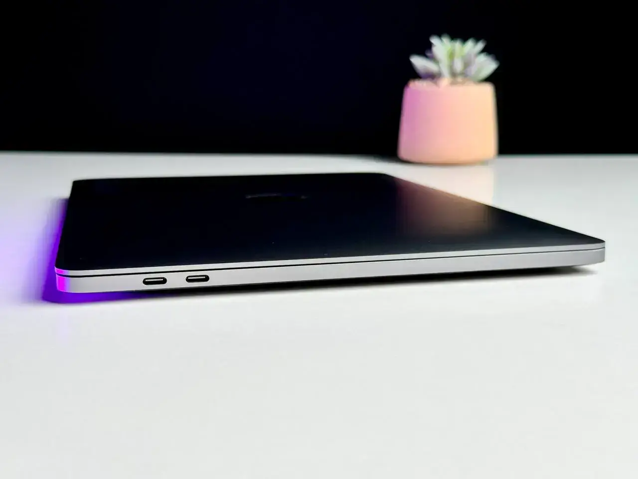 Б/У MacBook Pro 13" Space Gray (Z0W4000RH) 2019 - Состояние: хороший | Аккумулятор: 89% | Комплект: полный | Гарантія: 1 мес.