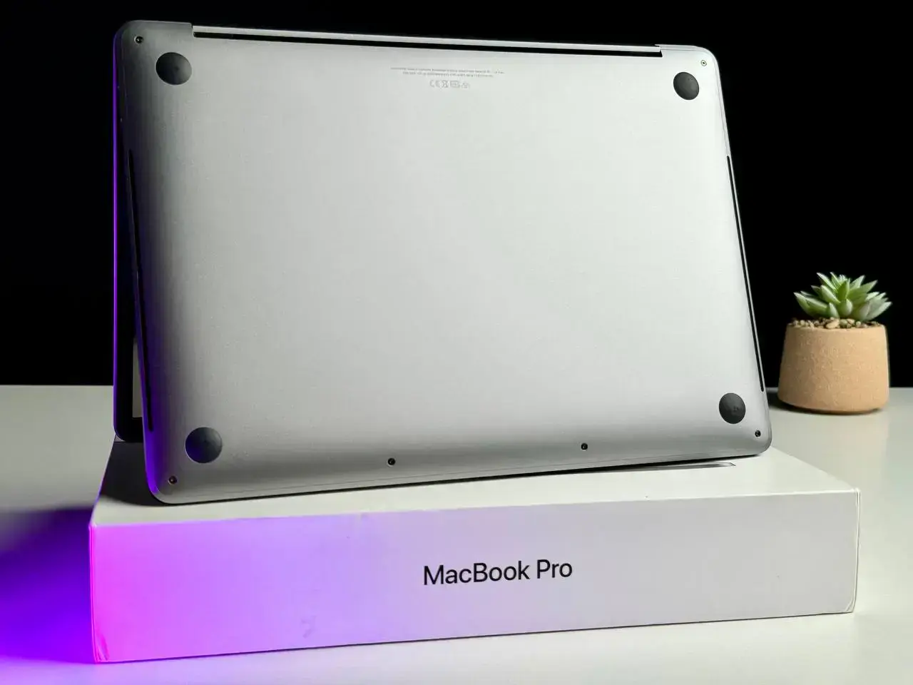 Б/У MacBook Pro 13" Space Gray (Z0W4000RH) 2019 - Состояние: хороший | Аккумулятор: 89% | Комплект: полный | Гарантія: 1 мес.