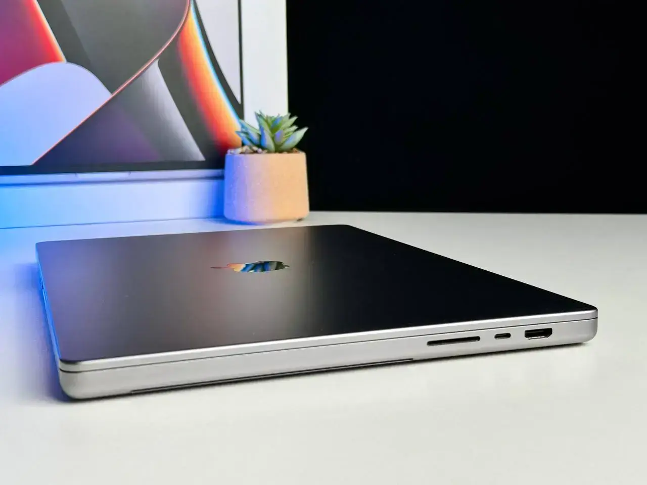 ВЖИВАНИЙ MacBook Pro 16" Space Gray (Z14V0016E) 2021 Стан: гарний | Комплект: повний | Гарантія: 1 міс. | 🔋 99%