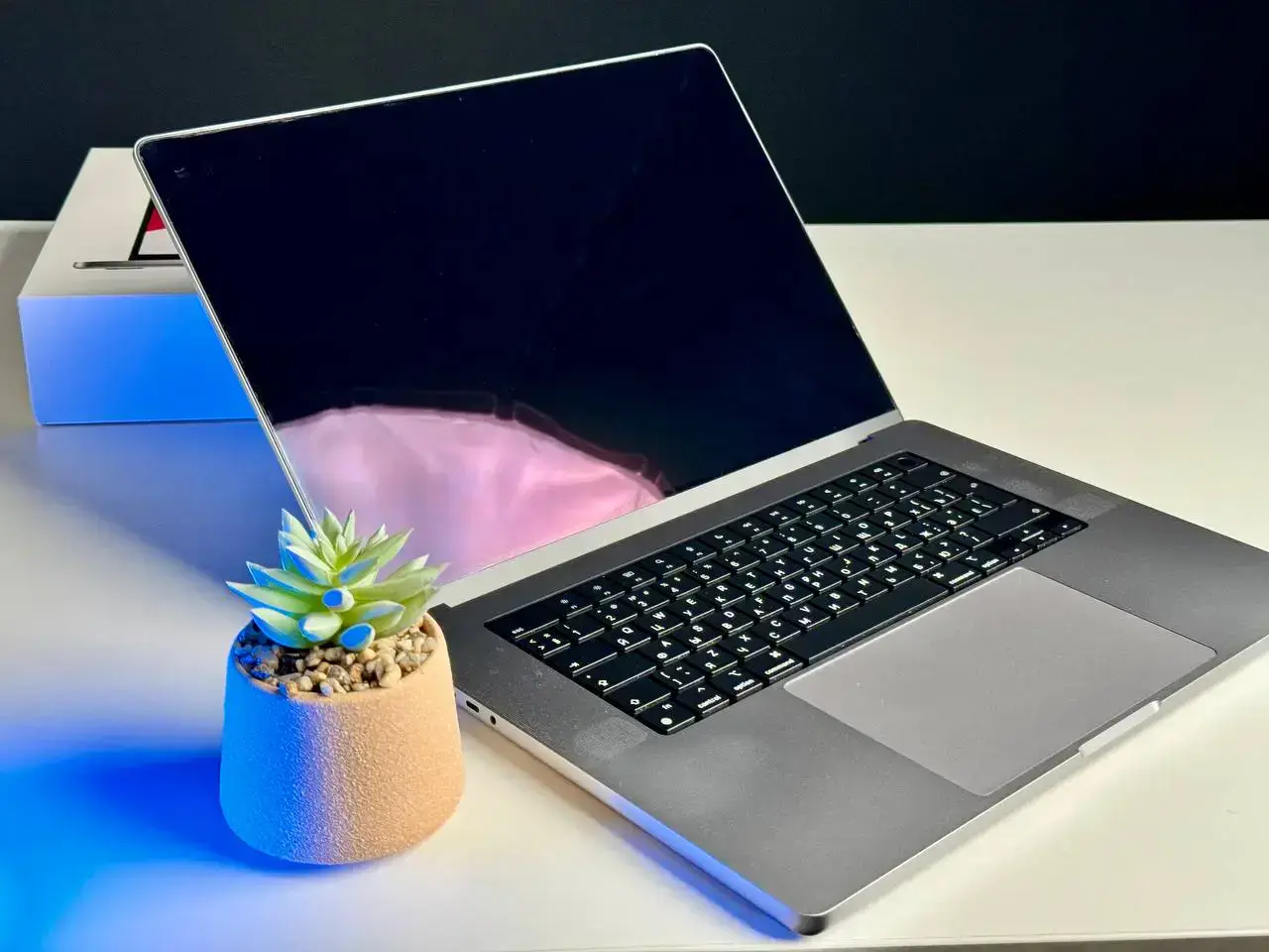 ВЖИВАНИЙ MacBook Pro 16" Space Gray (Z14V0016E) 2021 Стан: гарний | Комплект: повний | Гарантія: 1 міс. | 🔋 99%